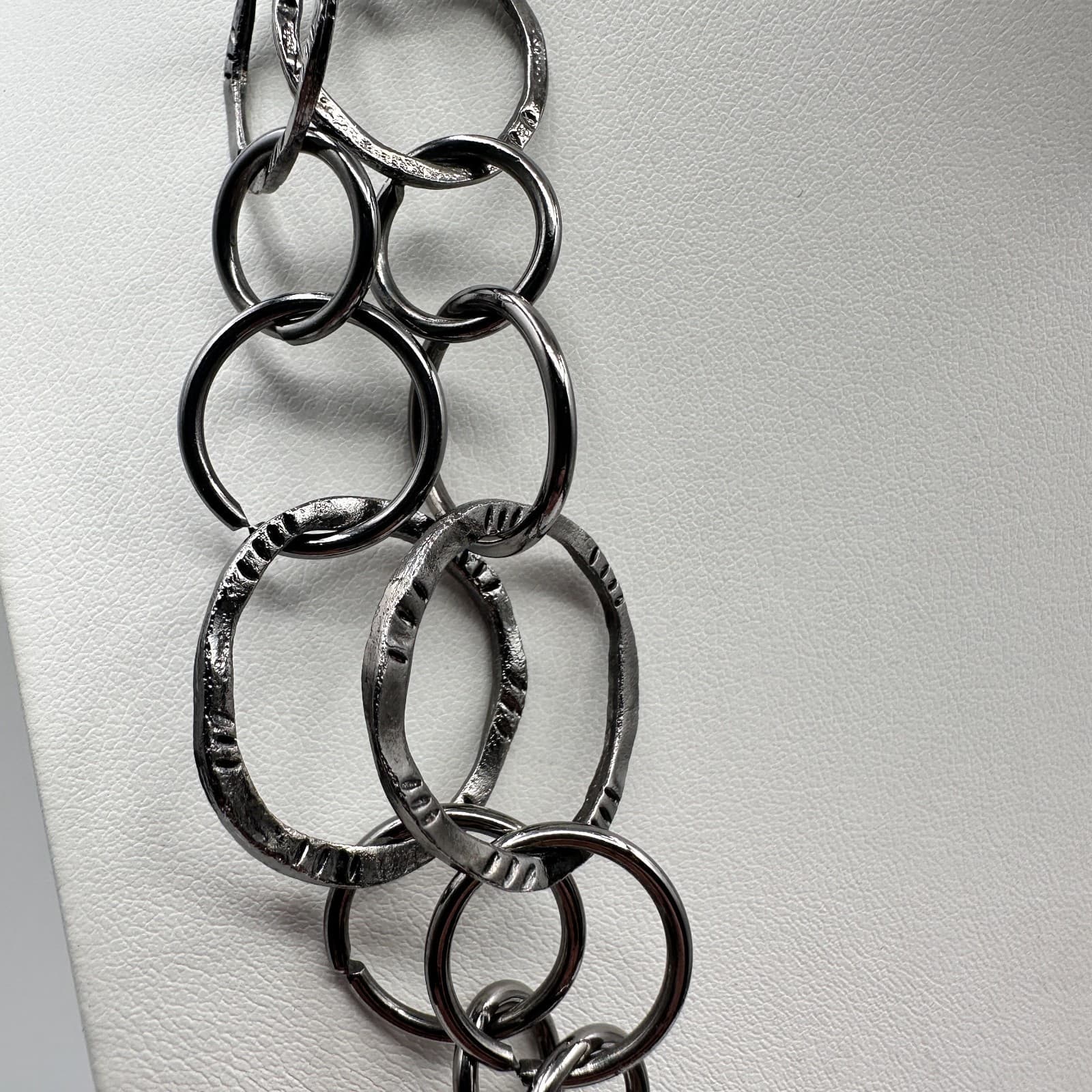 Vintage Y2K Silver Tone Chunky Hammered Multi Link Circle Chain Necklace Jewelry - Thumbnail 7
