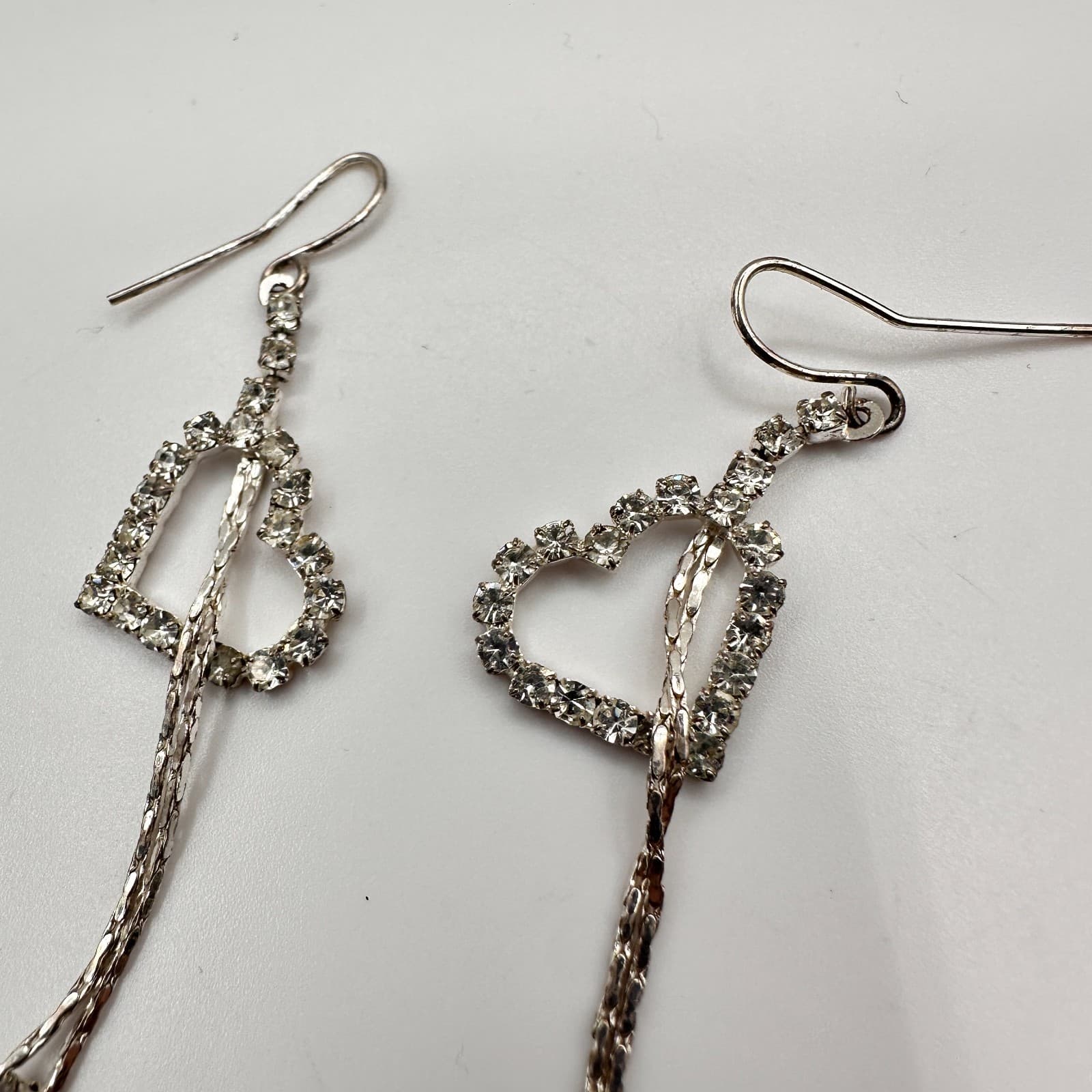 Vintage Y2K Silver Tone Rhinestone Heart Dangle Earrings Tassel Women's Jewelry - Thumbnail 3