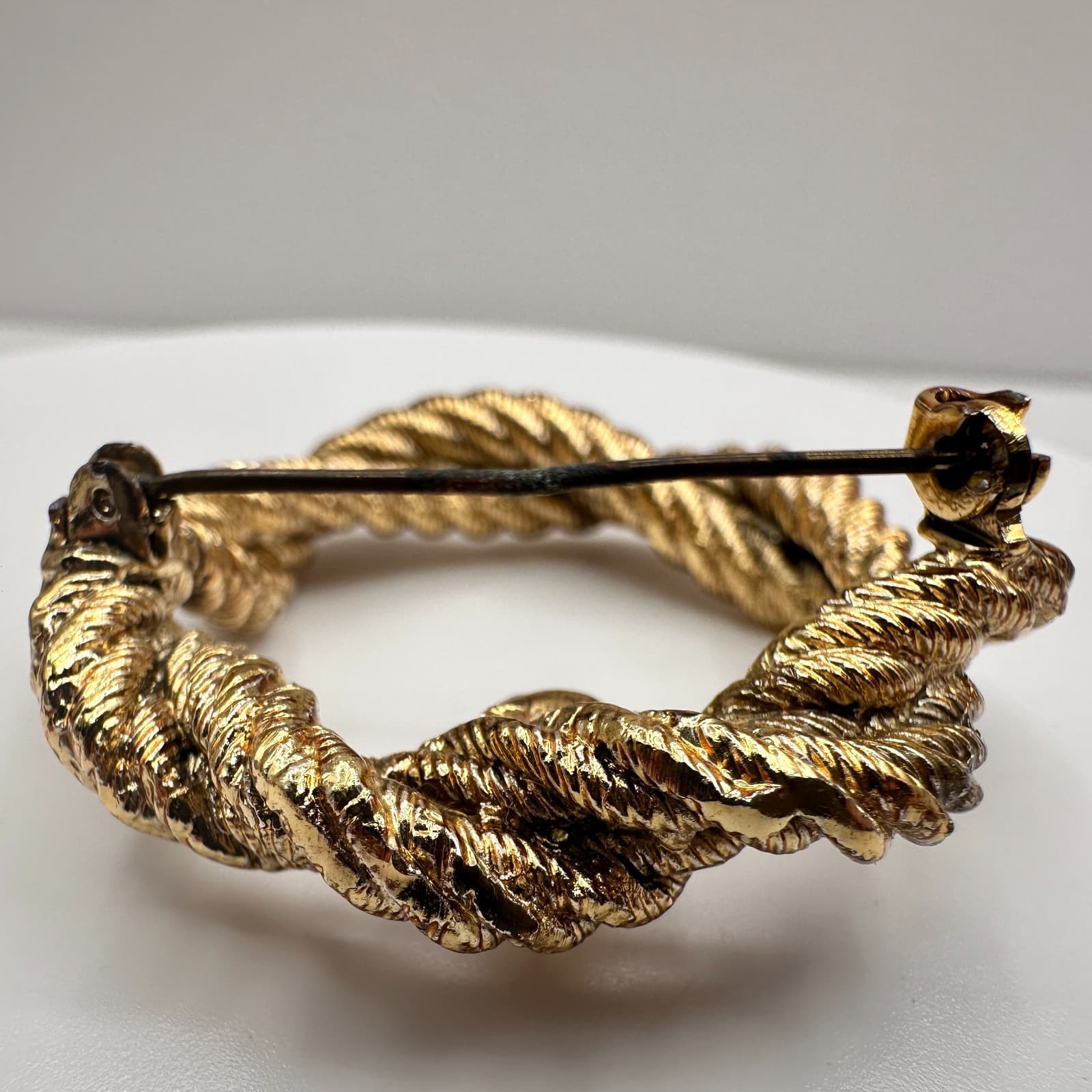 Vintage 80s Gold Tone Cream Faux Pearl Twisted Rope Brooch Pin Women's Jewelry - Thumbnail 8