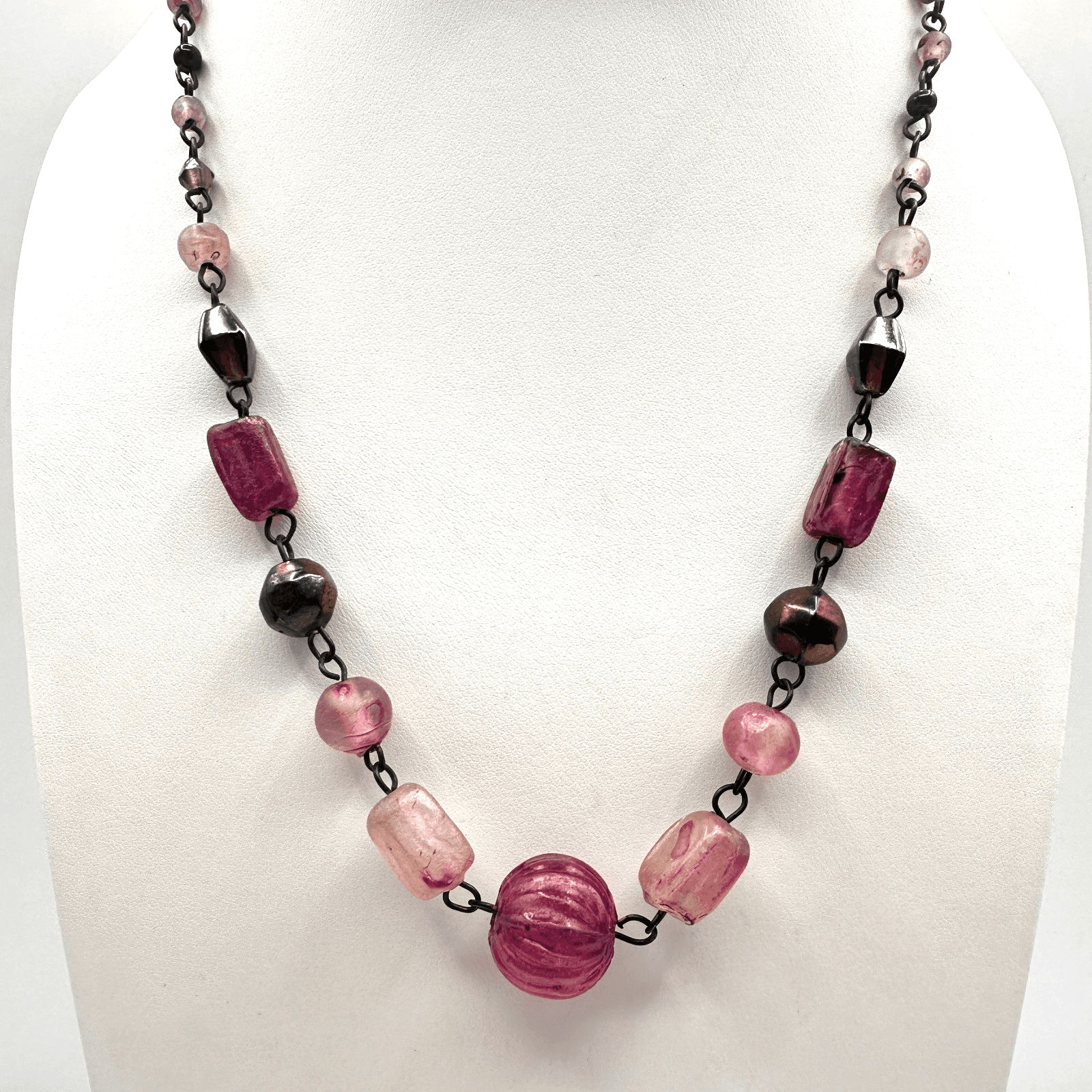 Vintage Y2K Pink Glass Beaded Statement Necklace Chunky Boho Women's Jewelry - Image 1