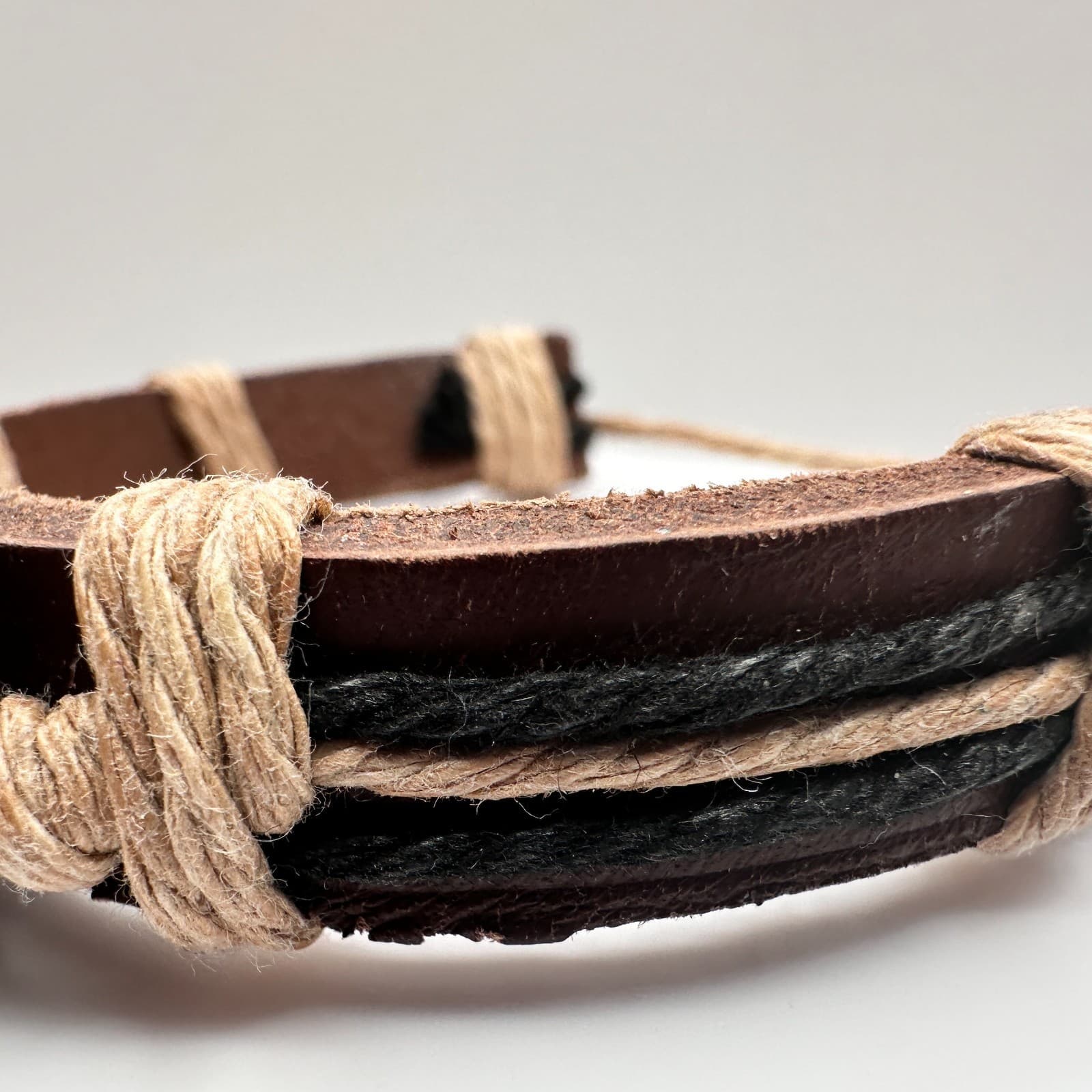 Vintage 90s Hawaii Leather Wrap Bracelet Rope Boho Women's Classic Jewelry - Thumbnail 4