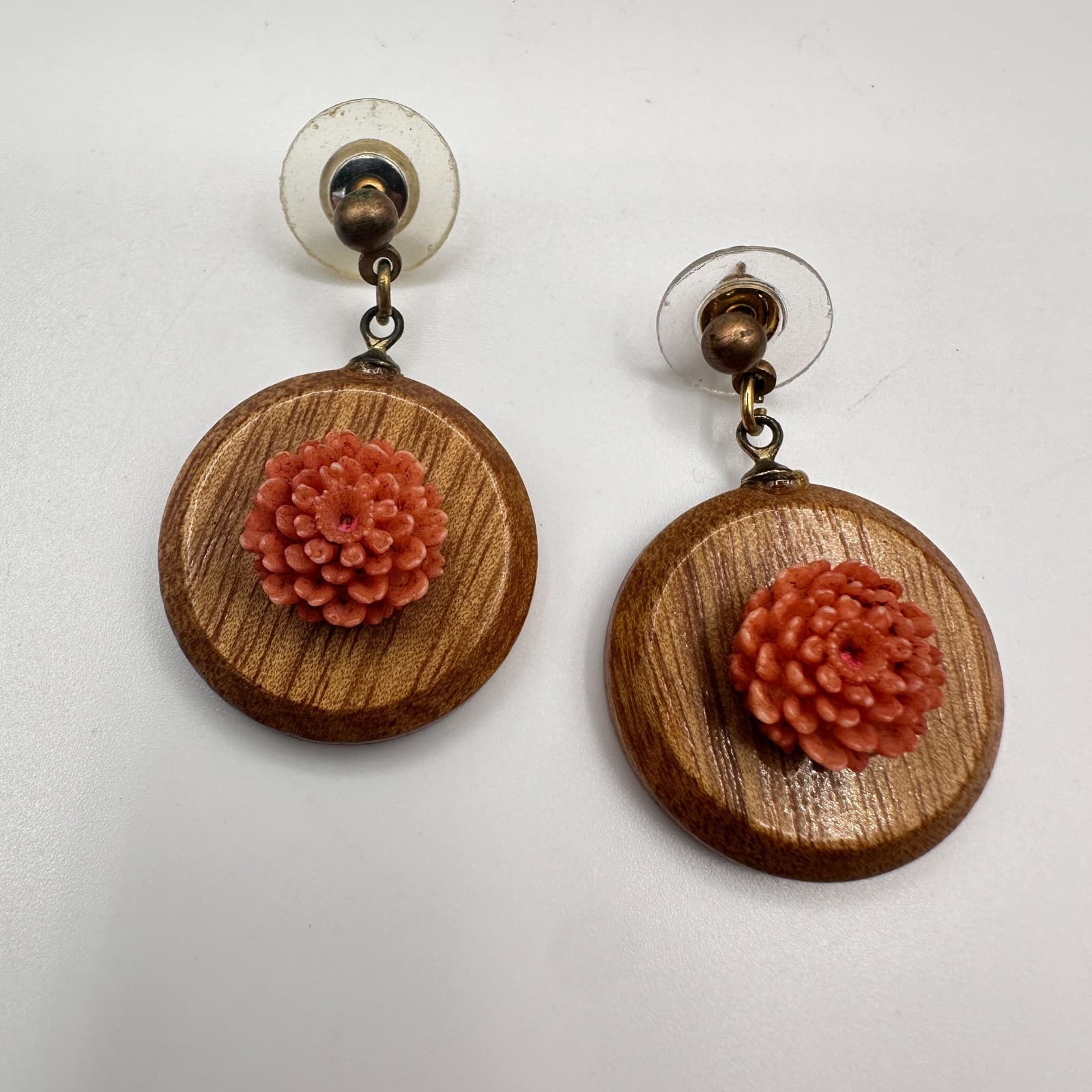 Vintage 80s Boho Wooden Dangle Earrings Pink Floral Resin Women's Jewelry - Thumbnail 6