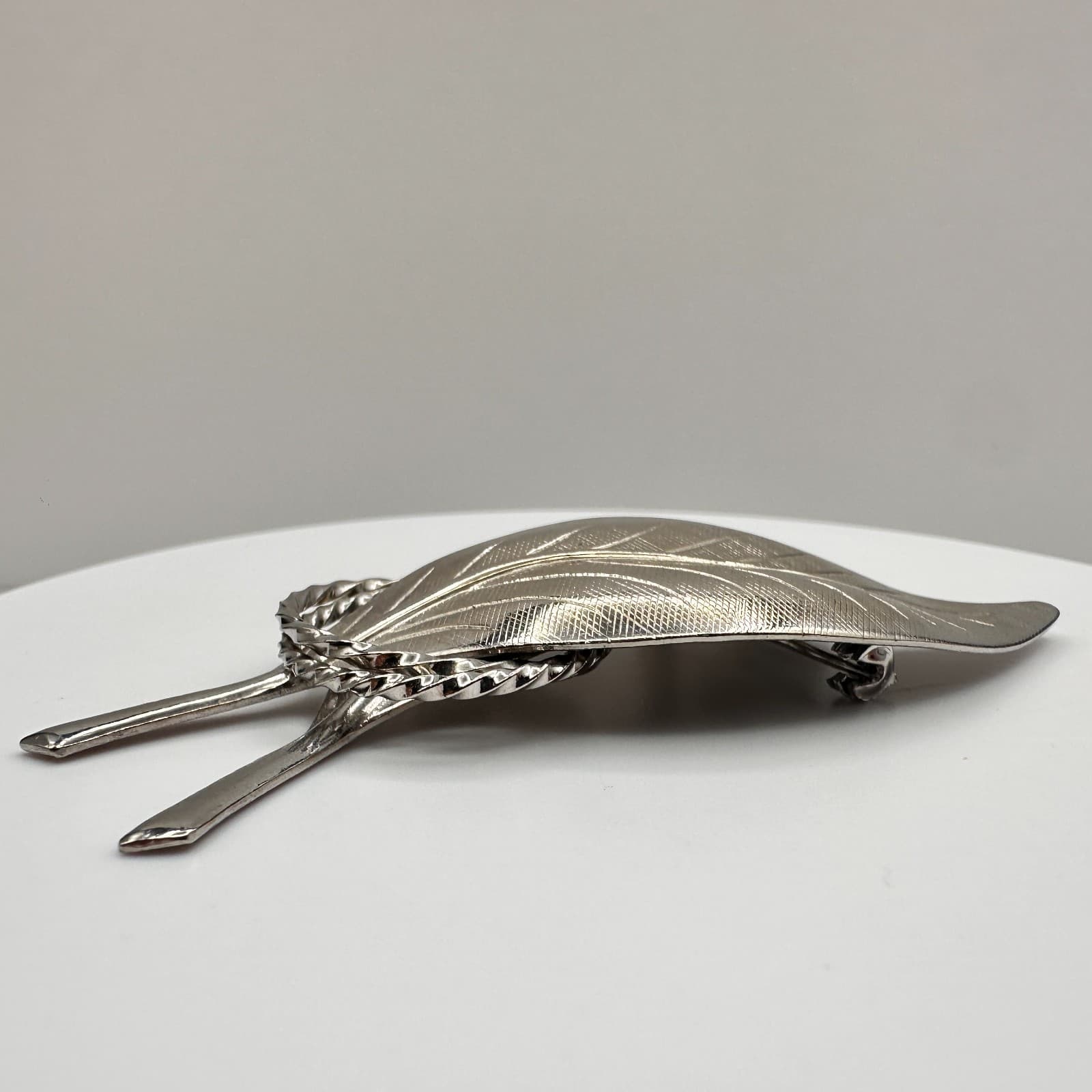 Vintage 80s Silver Tone Textured Double Leaf Brooch Pin Women's Classic Jewelry - Thumbnail 7