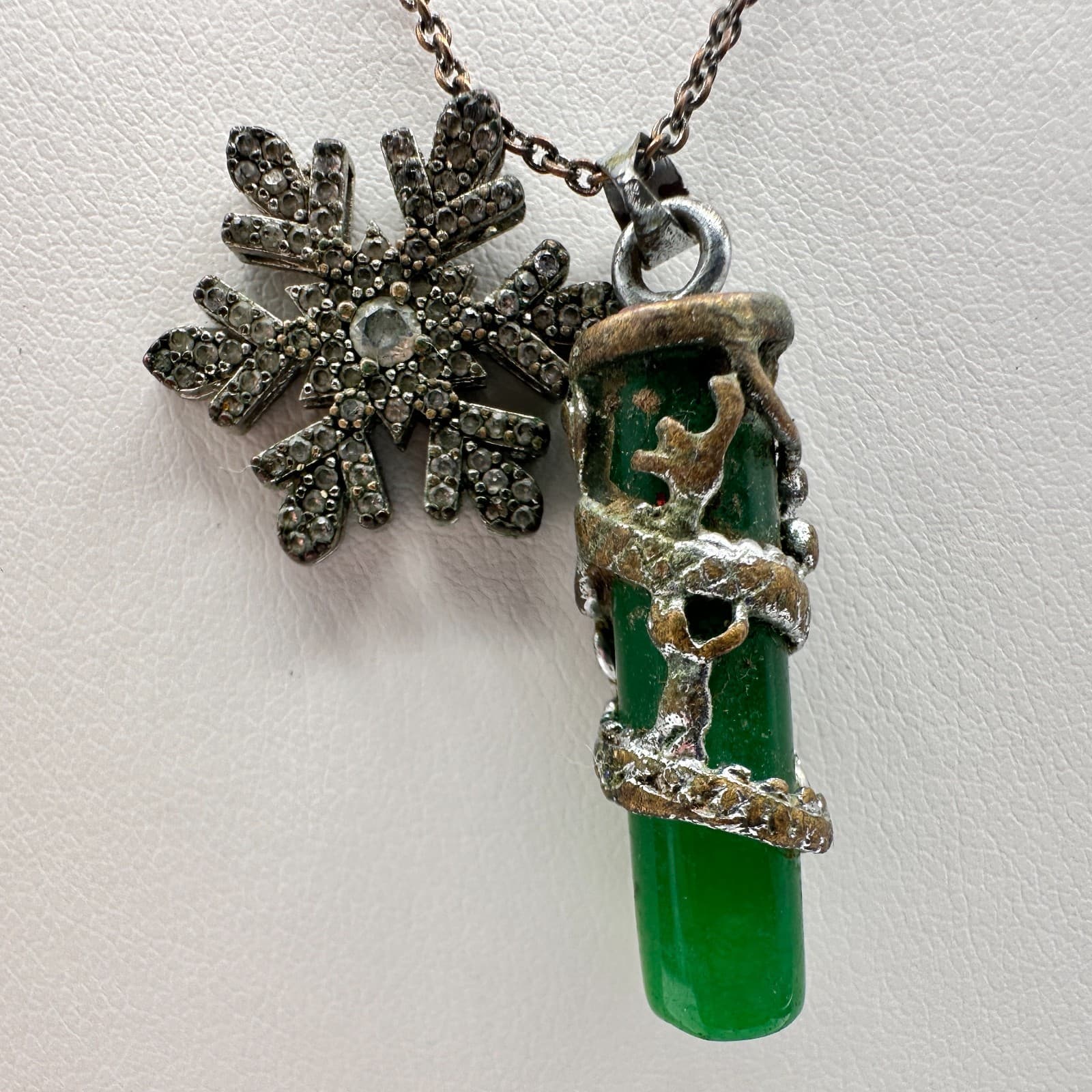 Vintage 90s Silver Snowflake Jade Pendent Necklace Boho Women's Classic Jewelry - Image 1