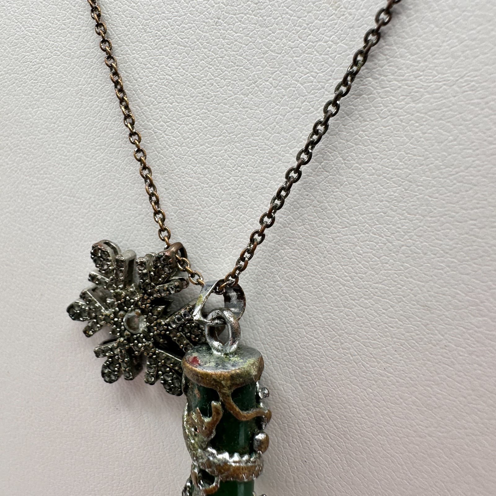 Vintage 90s Silver Snowflake Jade Pendent Necklace Boho Women's Classic Jewelry - Thumbnail 5