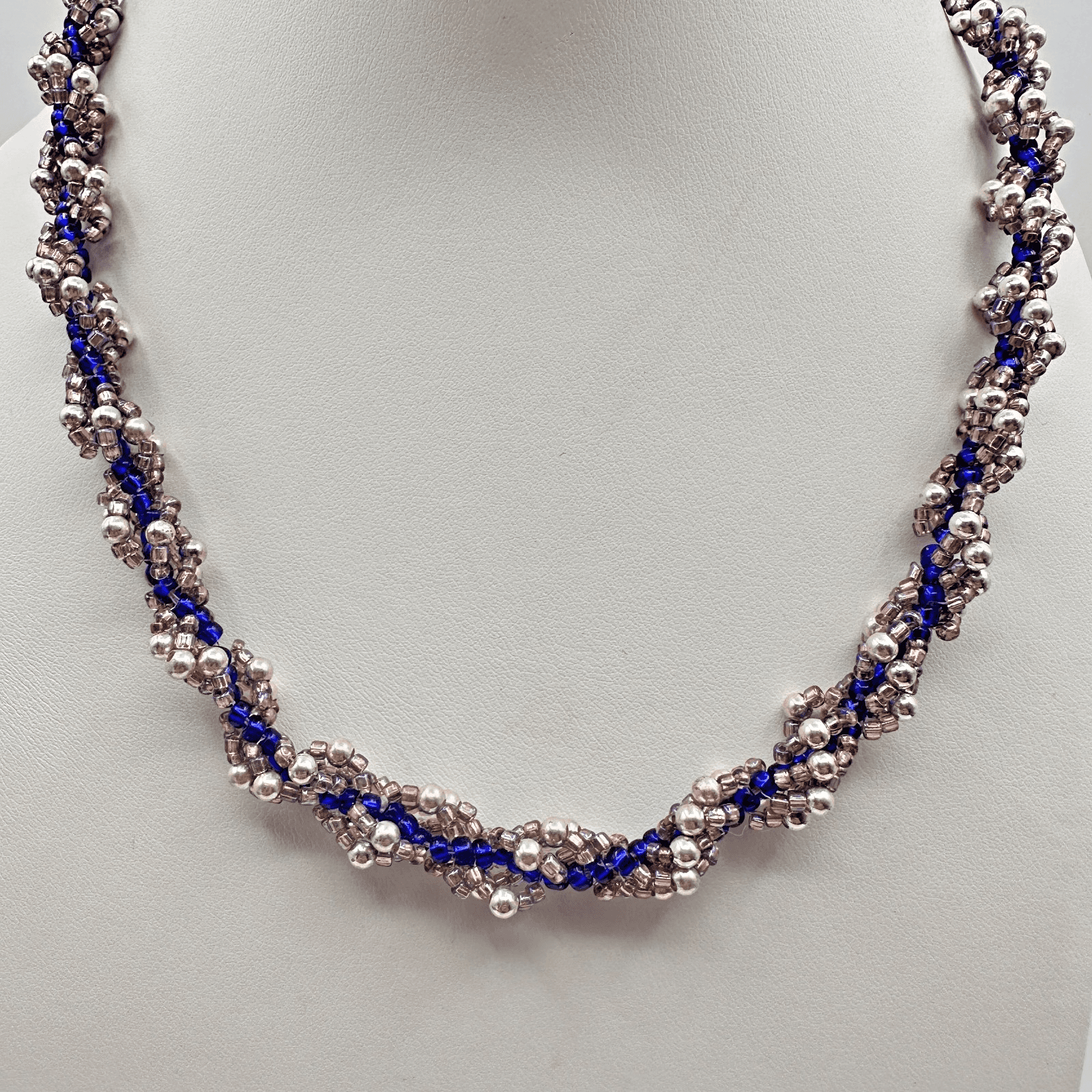 Vintage 90s Twisted Seed Beaded Necklace Boho Women's Classic Fashion Jewelry - Thumbnail 6