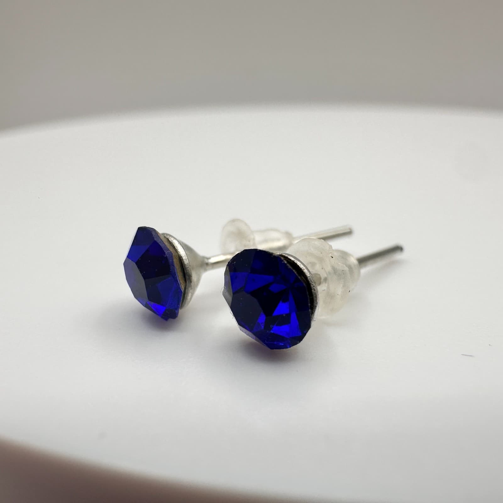 Vintage 90s Rhinestone Floral Gold Tone Stud Earrings Set Women's Jewelry - Thumbnail 5