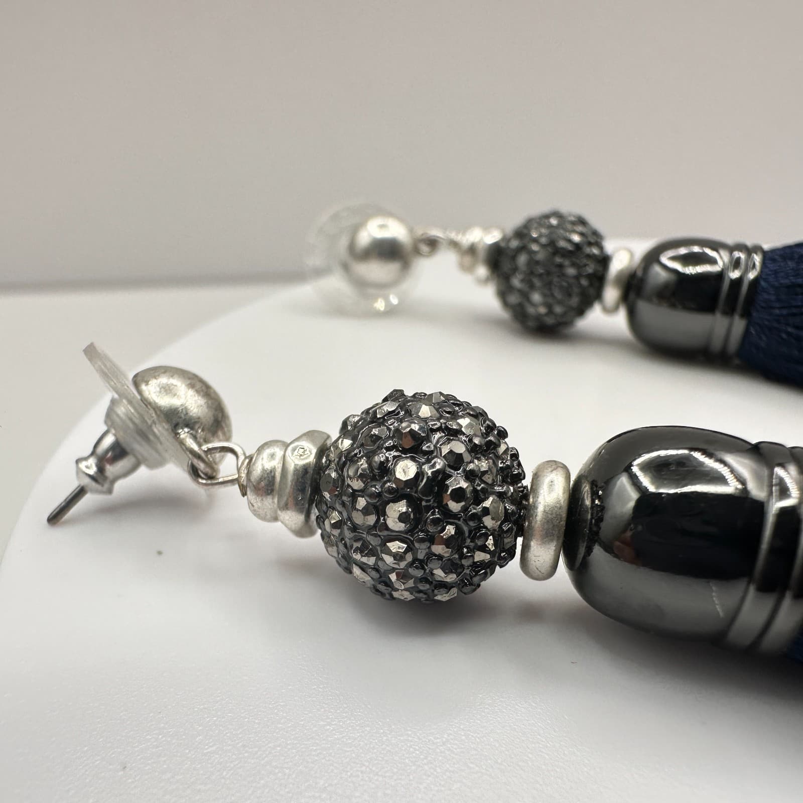 Vintage 80s Navy Tassel Stud Earrings Silver Tone Crystal Bead Women's Jewelry - Thumbnail 4