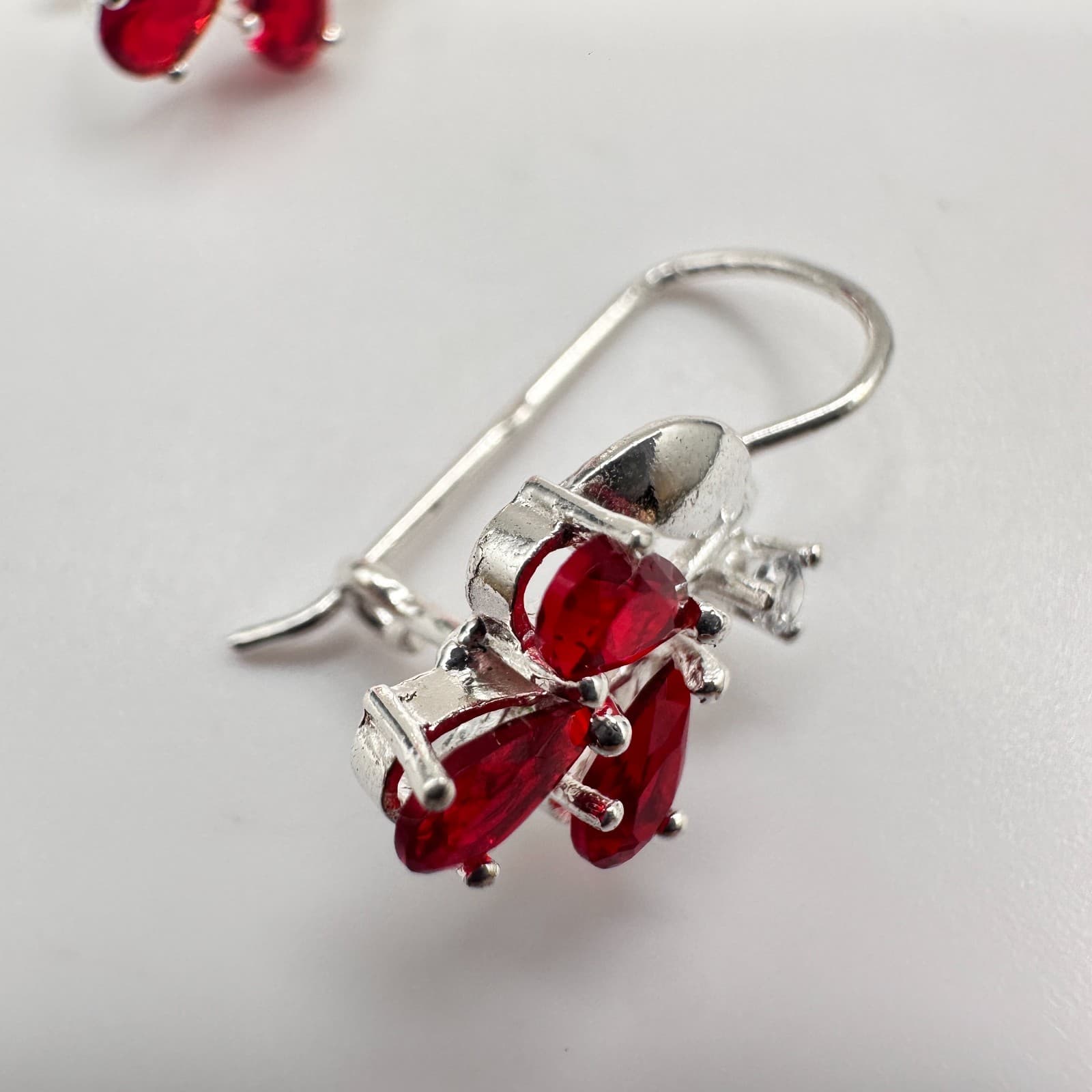 Vintage 90s Rhinestone Silver Tone Floral Drop Earrings Women's Fashion Jewelry - Thumbnail 3