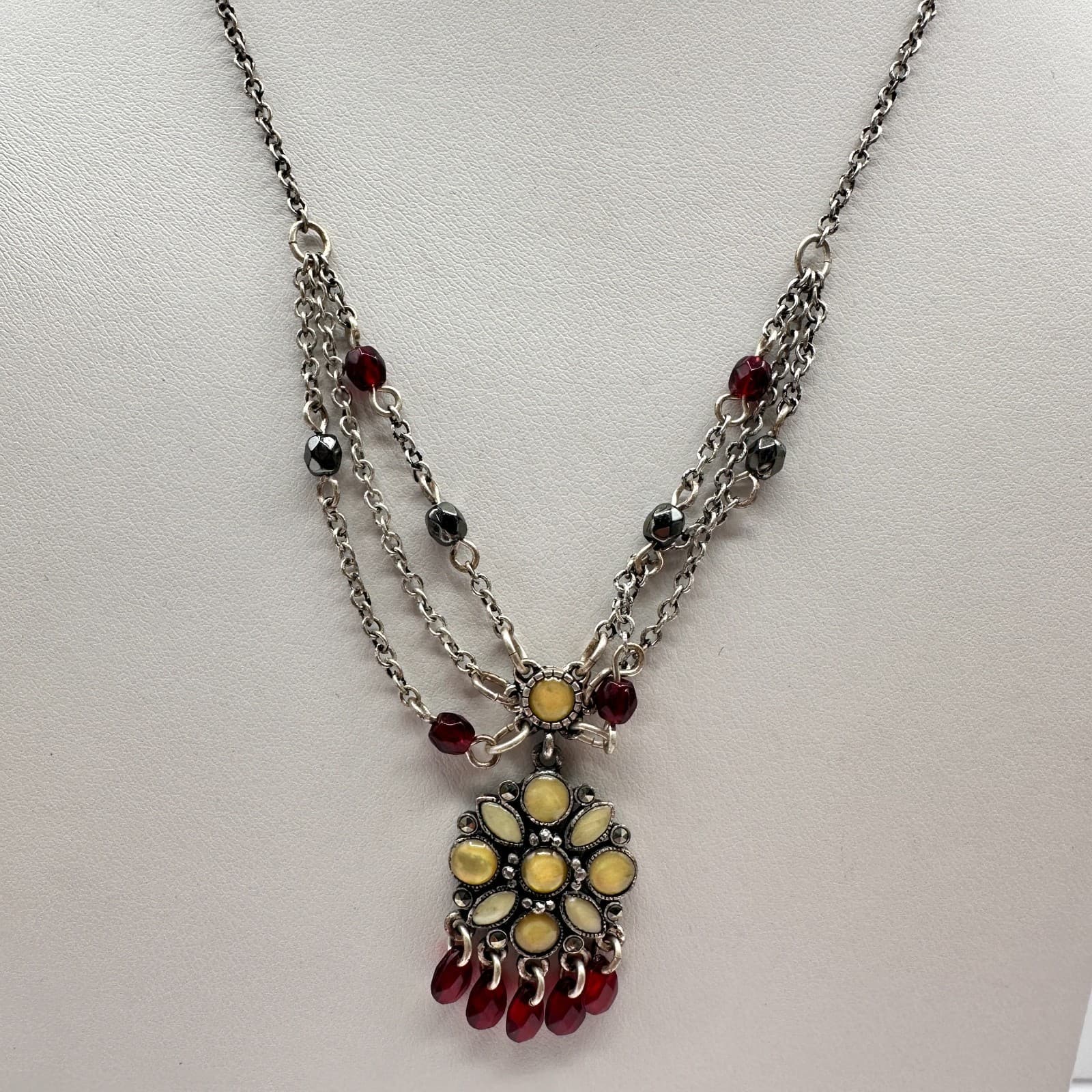 Vintage 20s Yellow Flower Pendant Silver Tone Multi-Strand Necklace Jewelry - Image 1