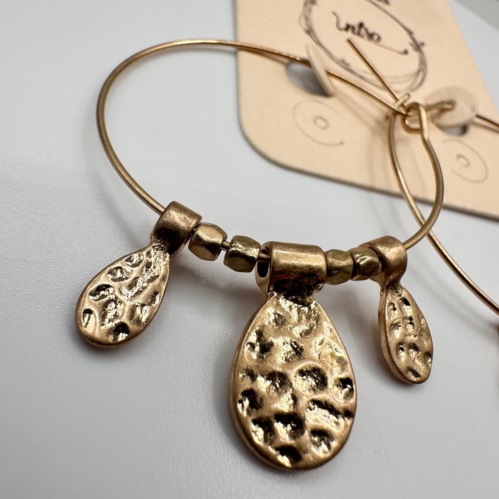 Vintage 90s Intro Gold Tone Hammered Teardrop Hoop Earrings Women's Jewelry - Thumbnail 4