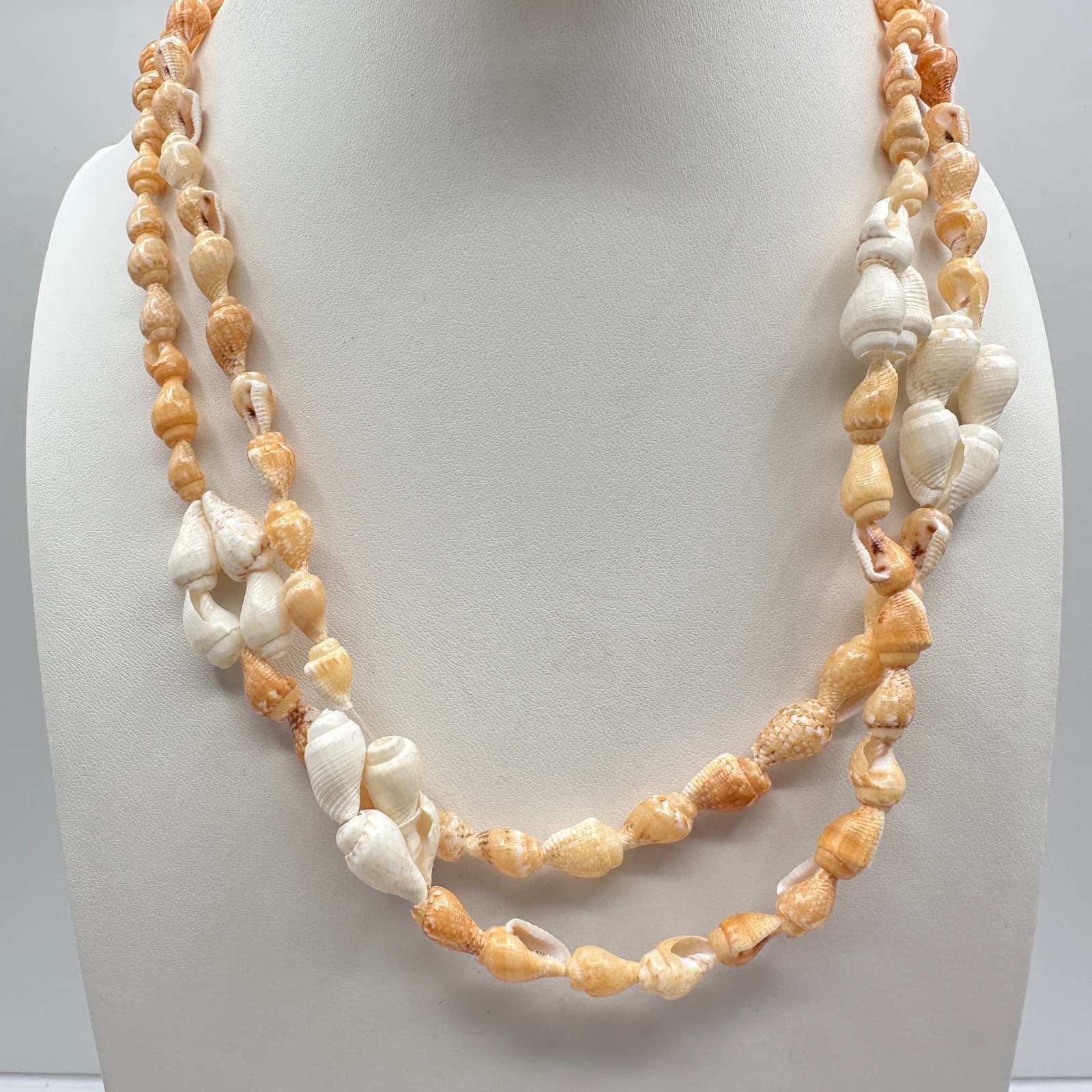 Vintage 80s 90s Double Strand Sea Shell Necklace Boho Beach Women's Jewelry - Image 1