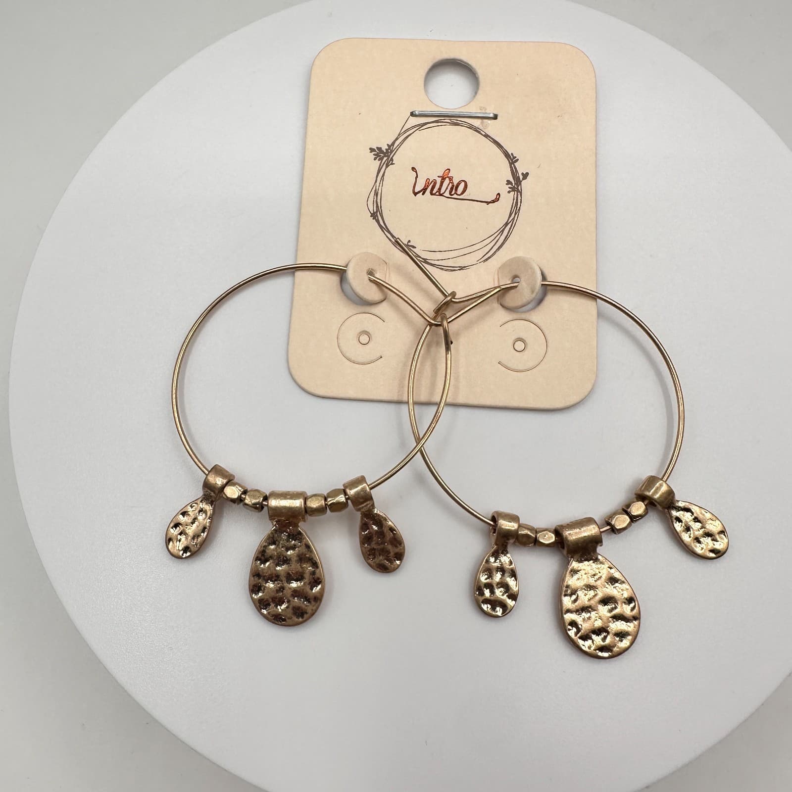 Vintage 90s Intro Gold Tone Hammered Teardrop Hoop Earrings Women's Jewelry - Image 1