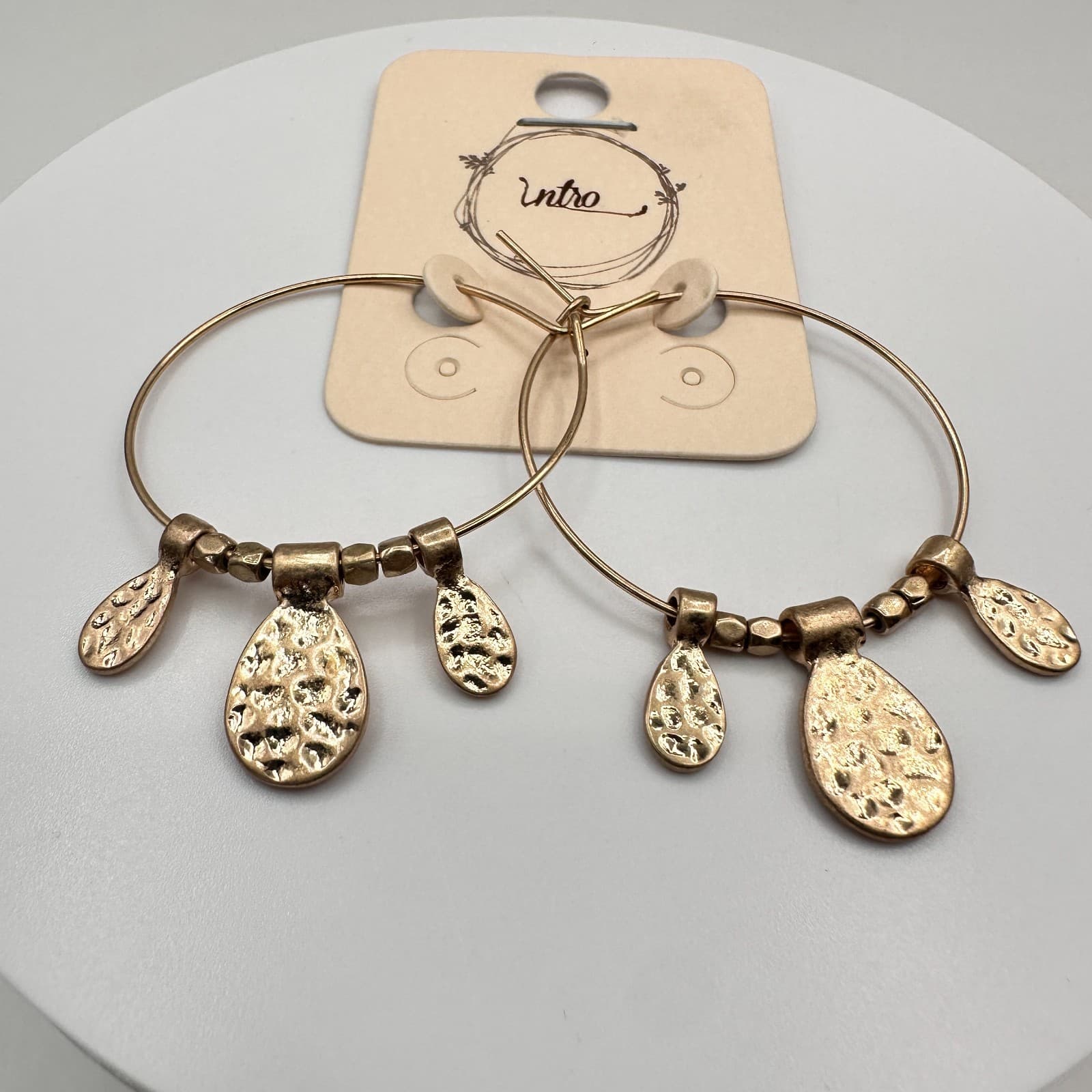 Vintage 90s Intro Gold Tone Hammered Teardrop Hoop Earrings Women's Jewelry - Thumbnail 2