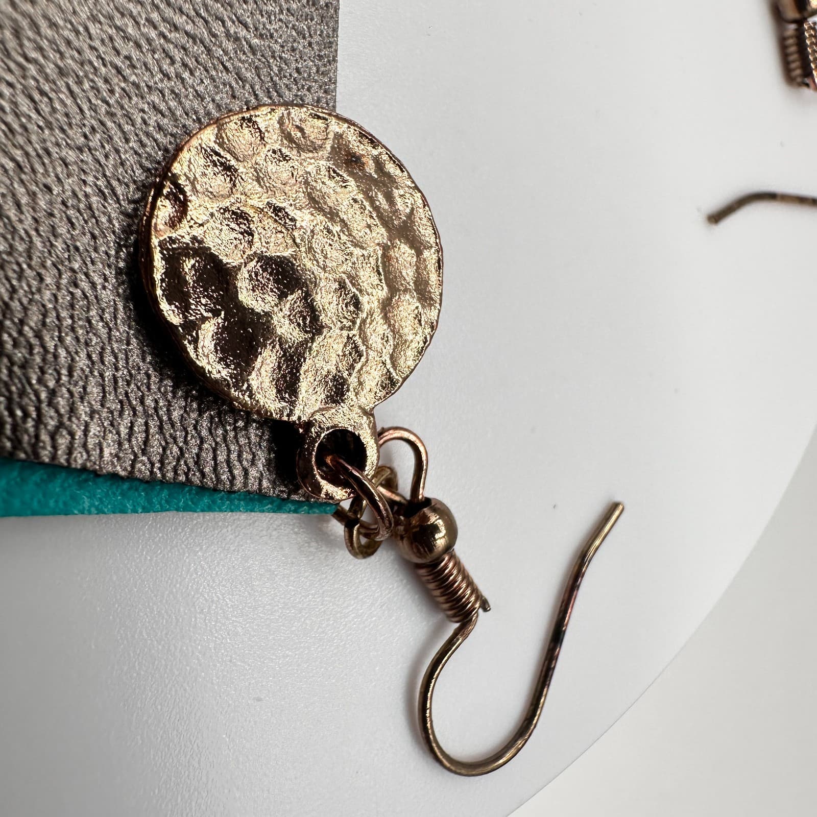 Vintage 90s Faux Leather Fringe Earrings Gold Tone Hammered Women's Jewelry - Thumbnail 4