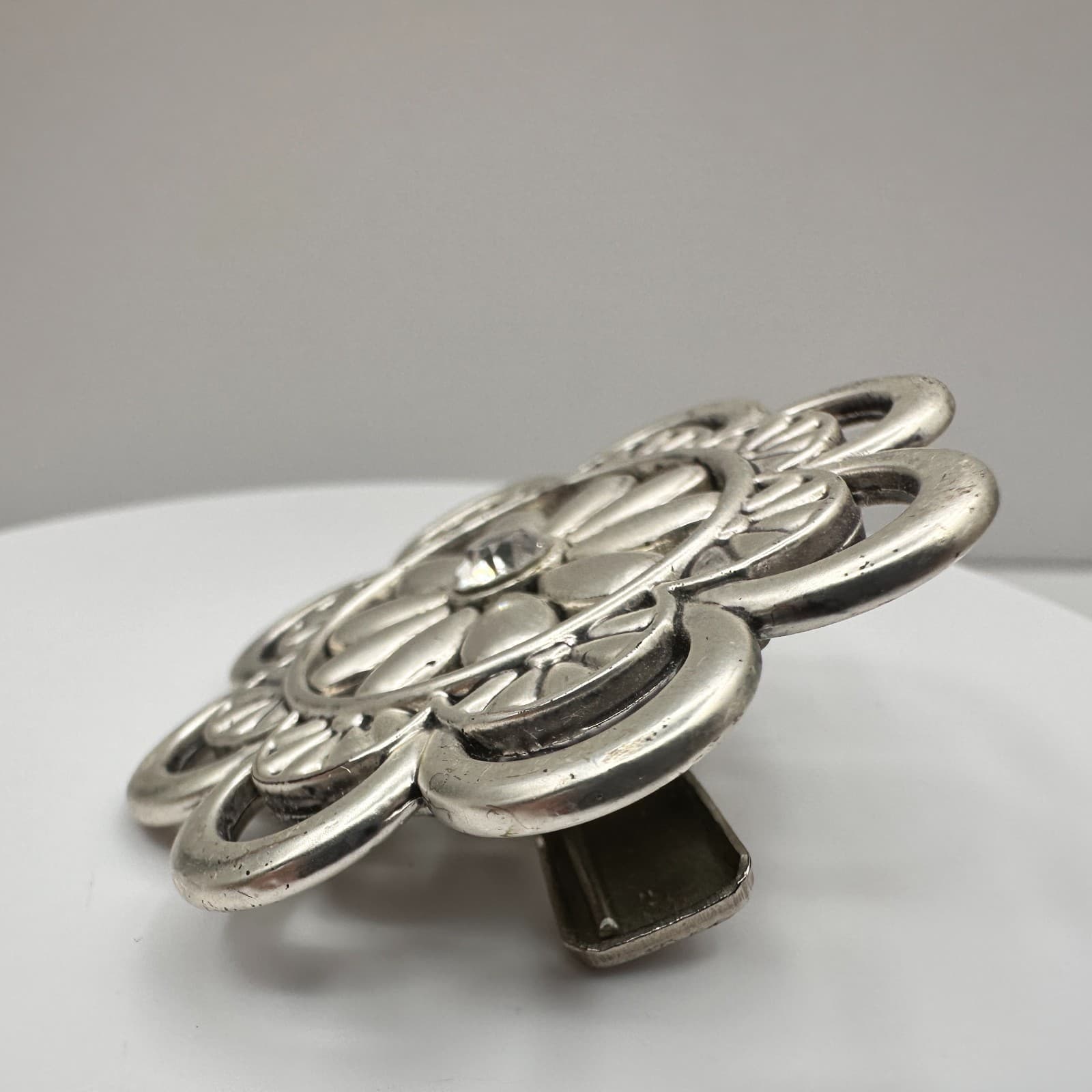 Vintage 90s Silver Tone Floral Brooch Pin Clear Rhinestone Women's Jewelry - Thumbnail 4