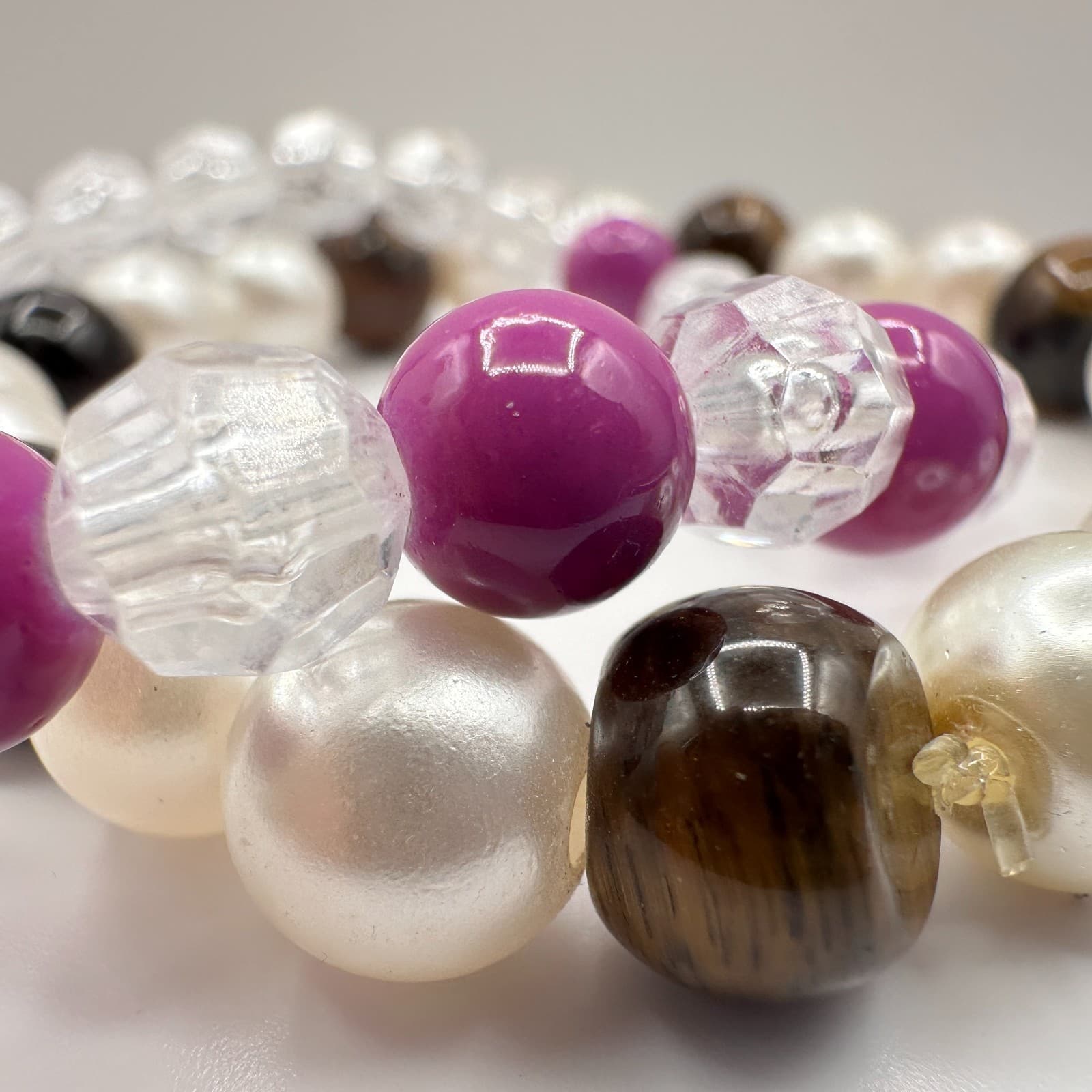 Vintage 90s Beaded Bracelet Set Faux Pearl Tiger Eye Purple Glass Jewelry - Thumbnail 4