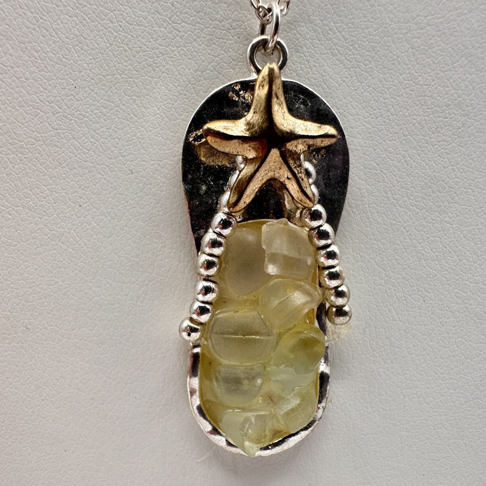 Vintage 90s Starfish Flip Flop Pendant Necklace Silver Tone Women's Jewelry - Image 1