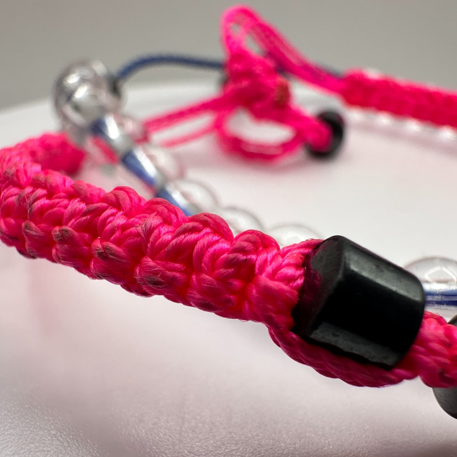 Vintage 90s Pink Macrame Bead Bracelet Set Adjustable Boho Fashion Jewelry - Thumbnail 4