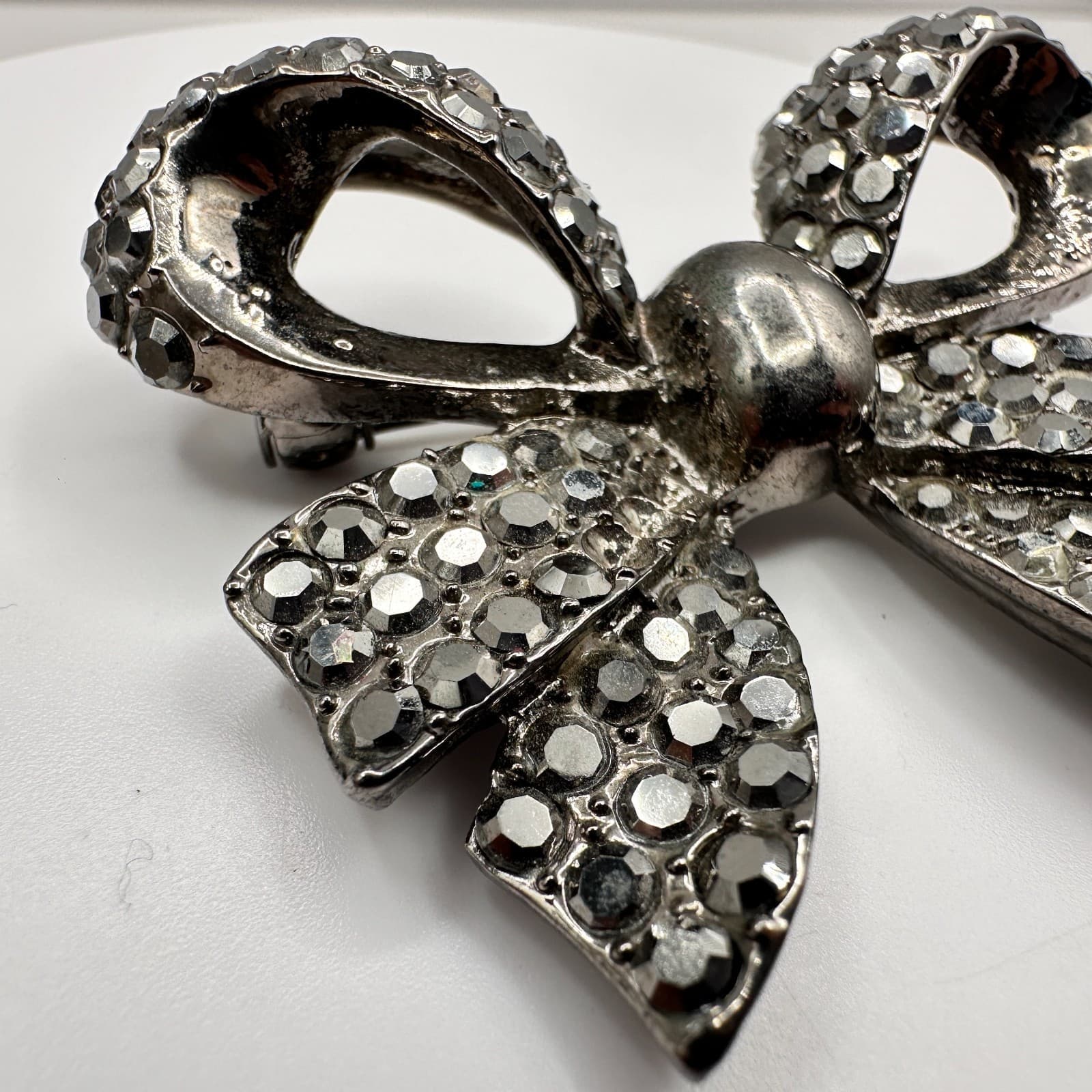 Vintage 90s Bow Brooch Pin Boho Retro Women's Classic Fashion Jewelry - Thumbnail 4