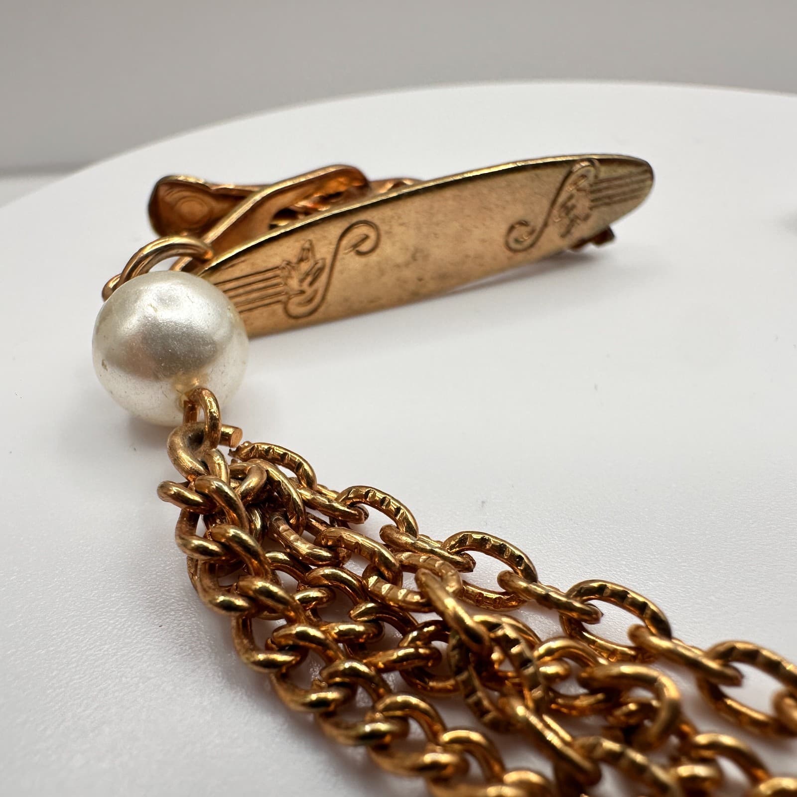 Vintage 90s Gold Tone Faux Pearl Sweater Guard Cardigan Clips Multi Strand Chain - Thumbnail 3