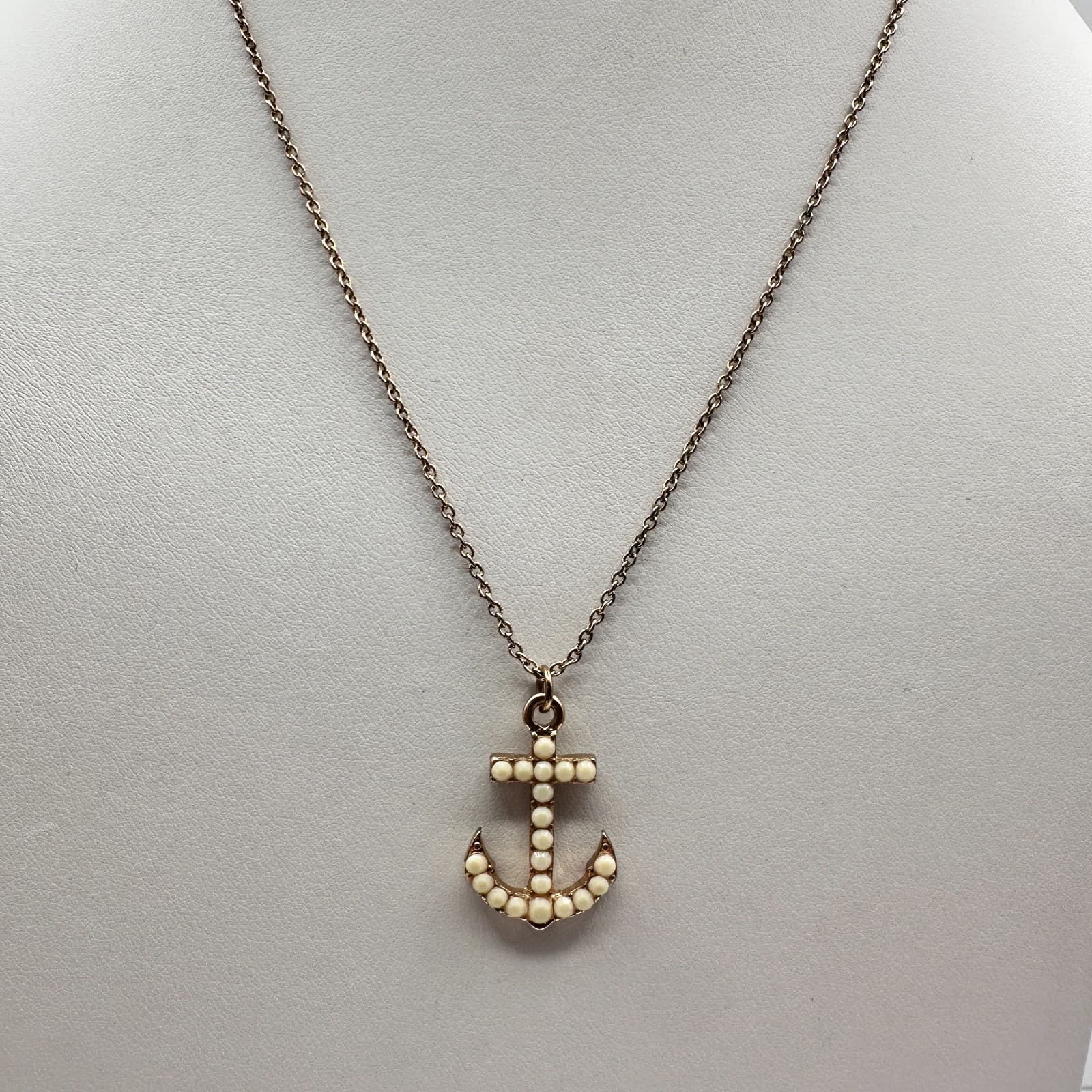 Vintage 90s Anchor Pendant Necklace Gold Tone Cream Beaded Women's Jewelry - Thumbnail 2