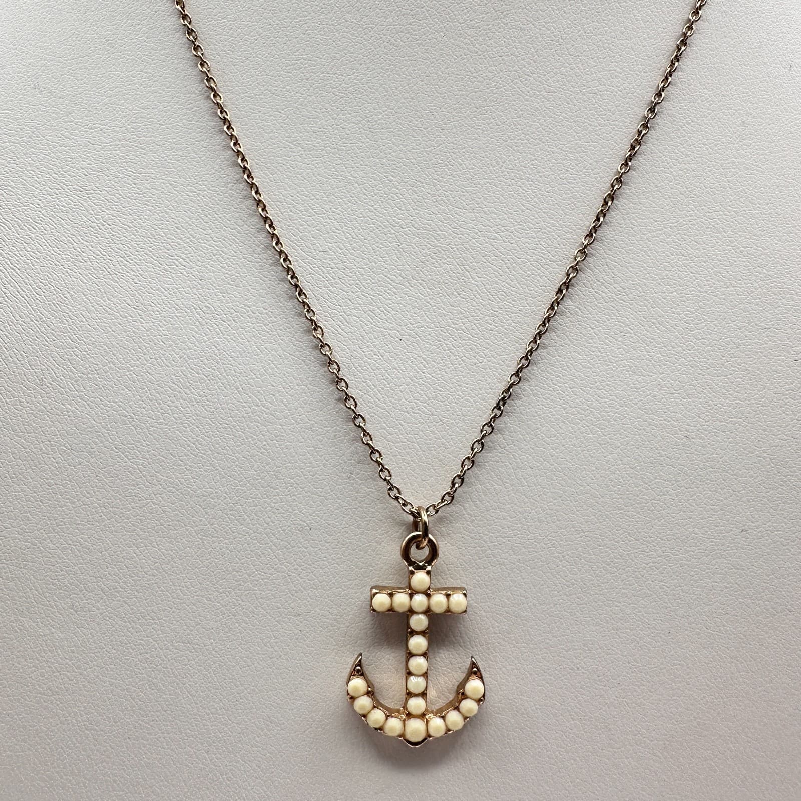 Vintage 90s Anchor Pendant Necklace Gold Tone Cream Beaded Women's Jewelry - Image 1