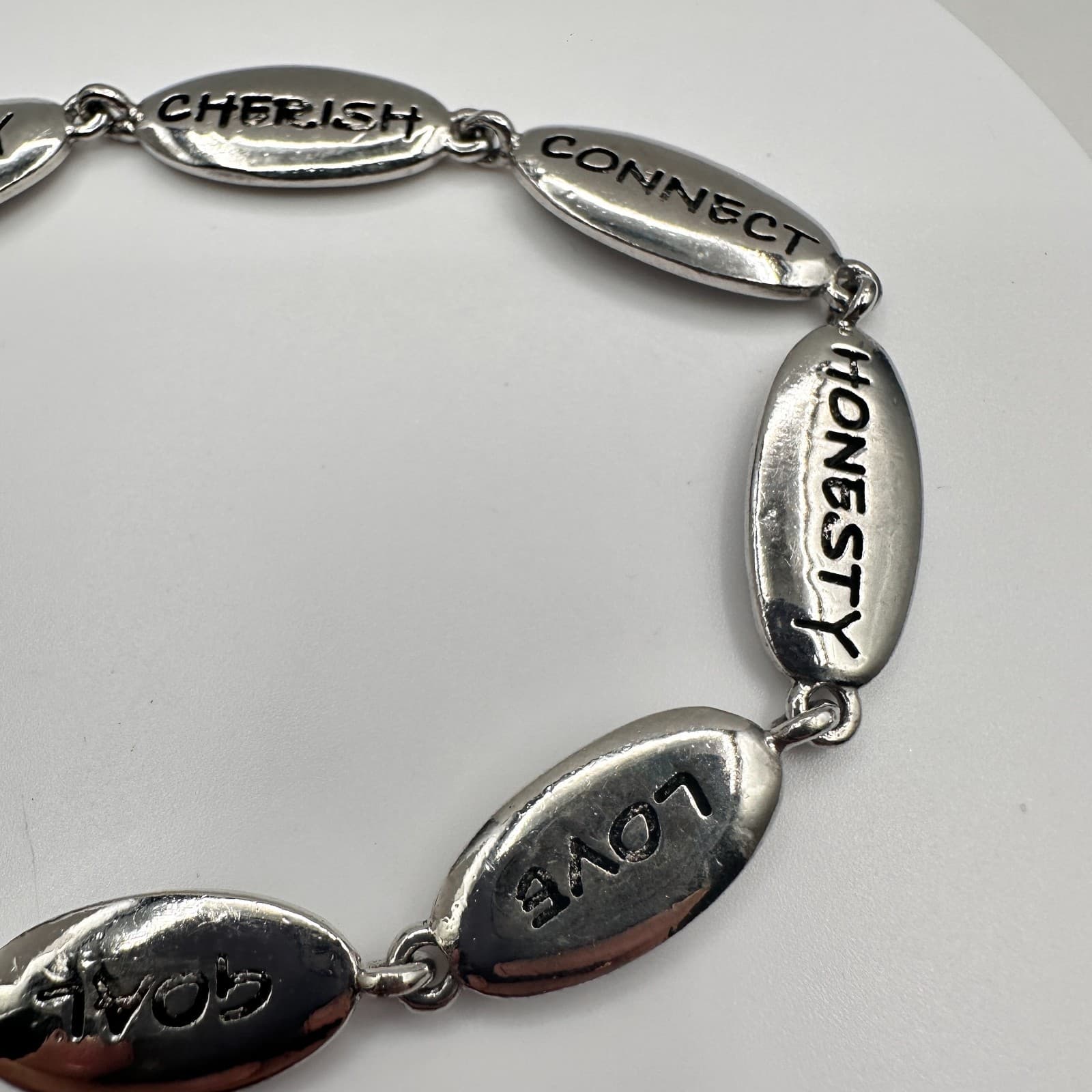 Vintage Y2K Silver Tone Reversible Inspirational Words Bracelet Engraved Jewelry - Thumbnail 3