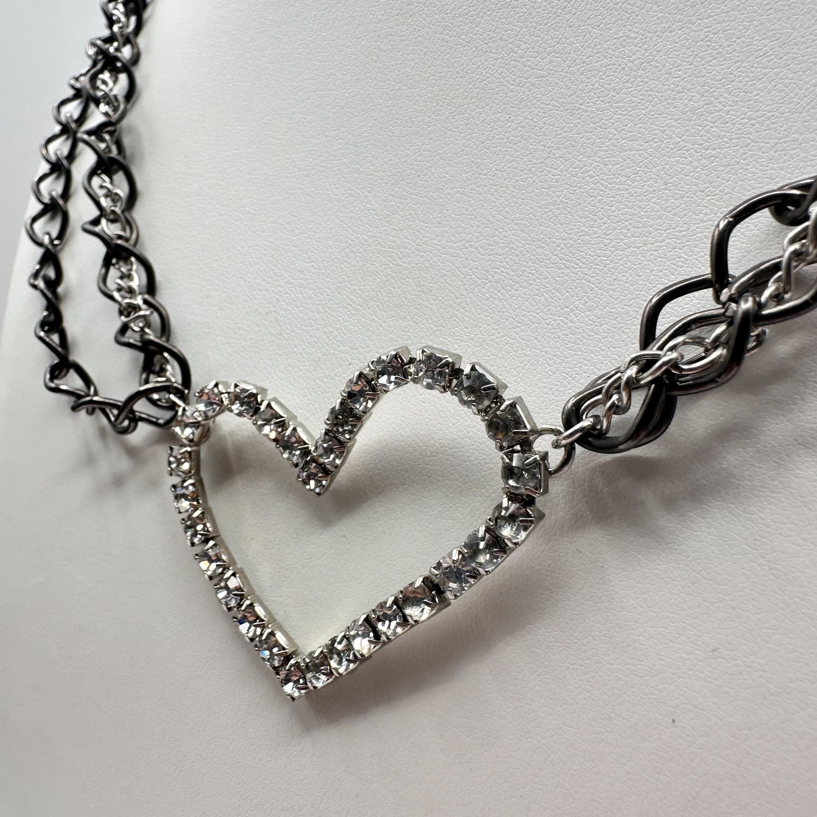 Vintage Y2K Heart Pendant Necklace Gunmetal Multi Stand Chain Clear Rhinestone - Thumbnail 7