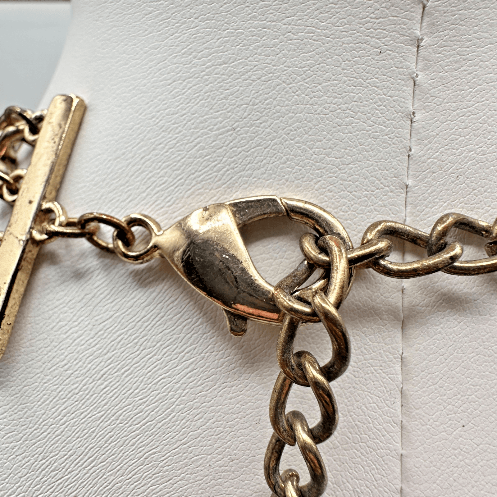 Vintage 80s 90s Chunky Multi Strand Curb Chain Bib Necklace Gold Tone Statement - Thumbnail 7