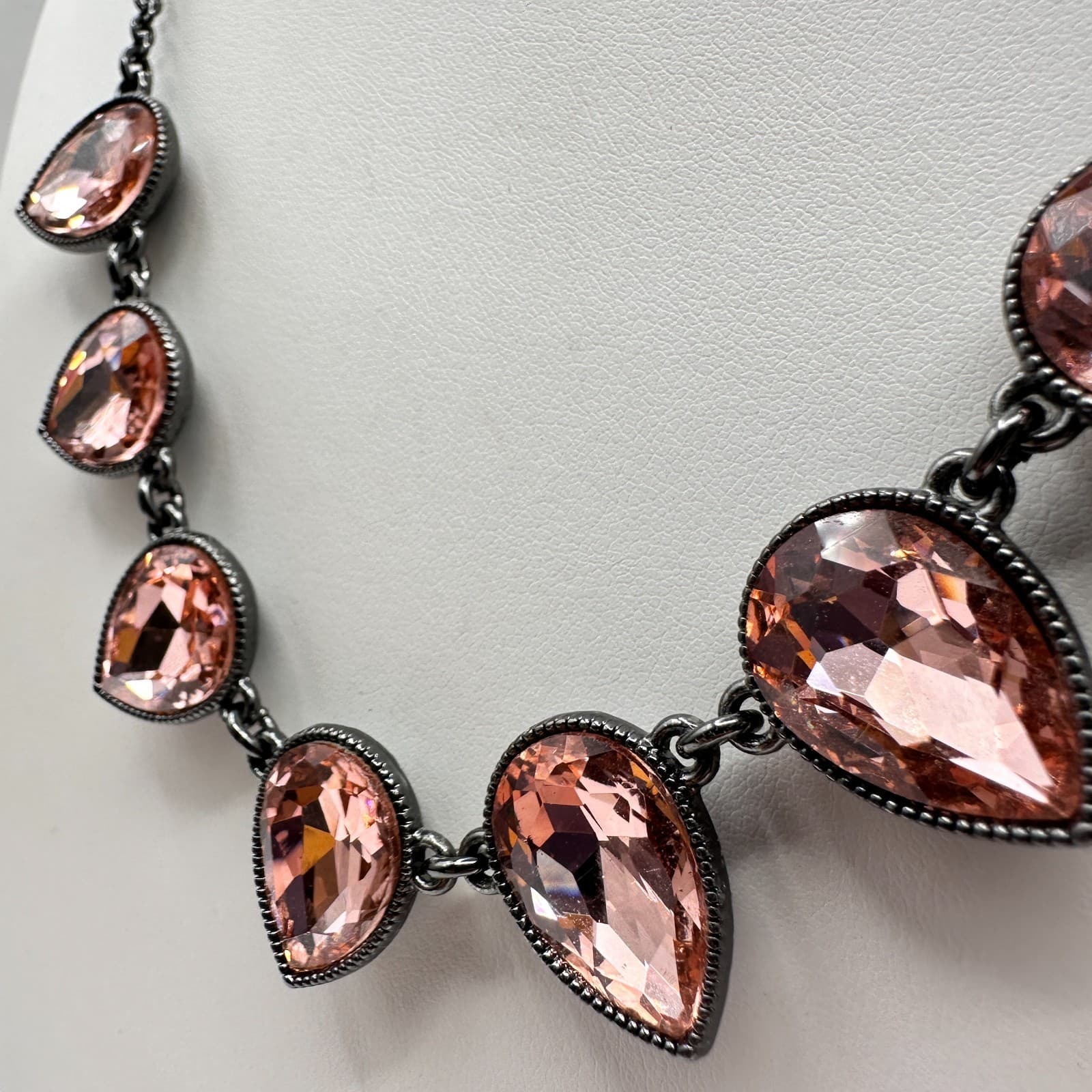 Vintage 80s Amber Crystal Teardrop Necklace Statement Gunmetal Fashion Jewelry - Thumbnail 7