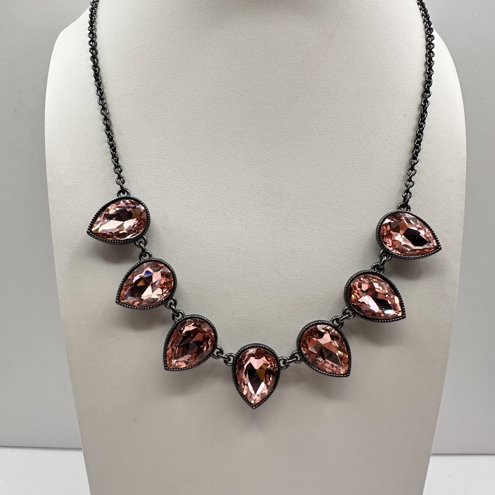 Vintage 80s Amber Crystal Teardrop Necklace Statement Gunmetal Fashion Jewelry - Thumbnail 2