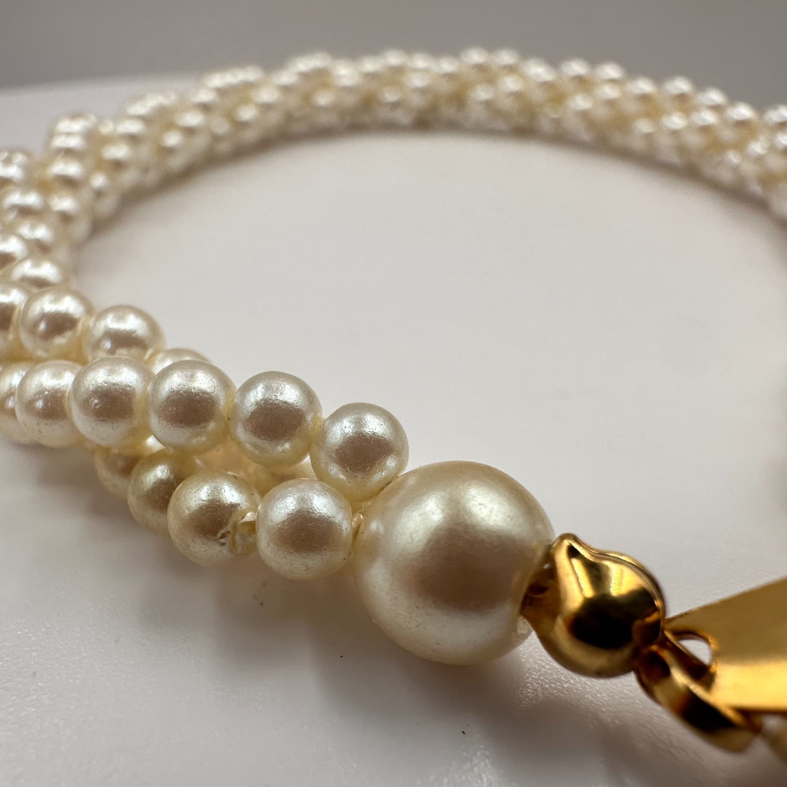 Vintage Y2K Faux Pearl Braided Multi-Strand Bracelet Gold Tone Statement Jewelry - Thumbnail 5