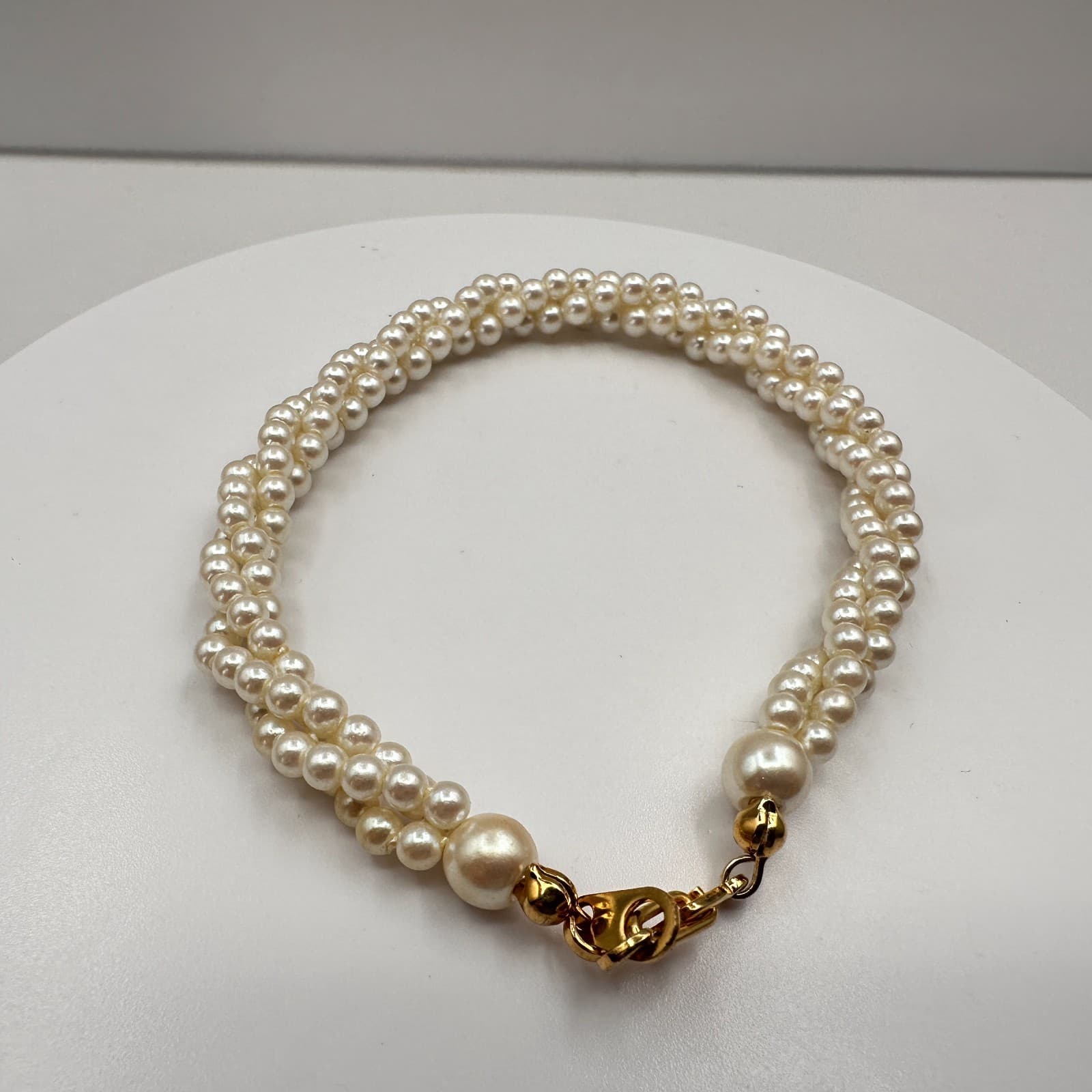 Vintage Y2K Faux Pearl Braided Multi-Strand Bracelet Gold Tone Statement Jewelry - Thumbnail 6