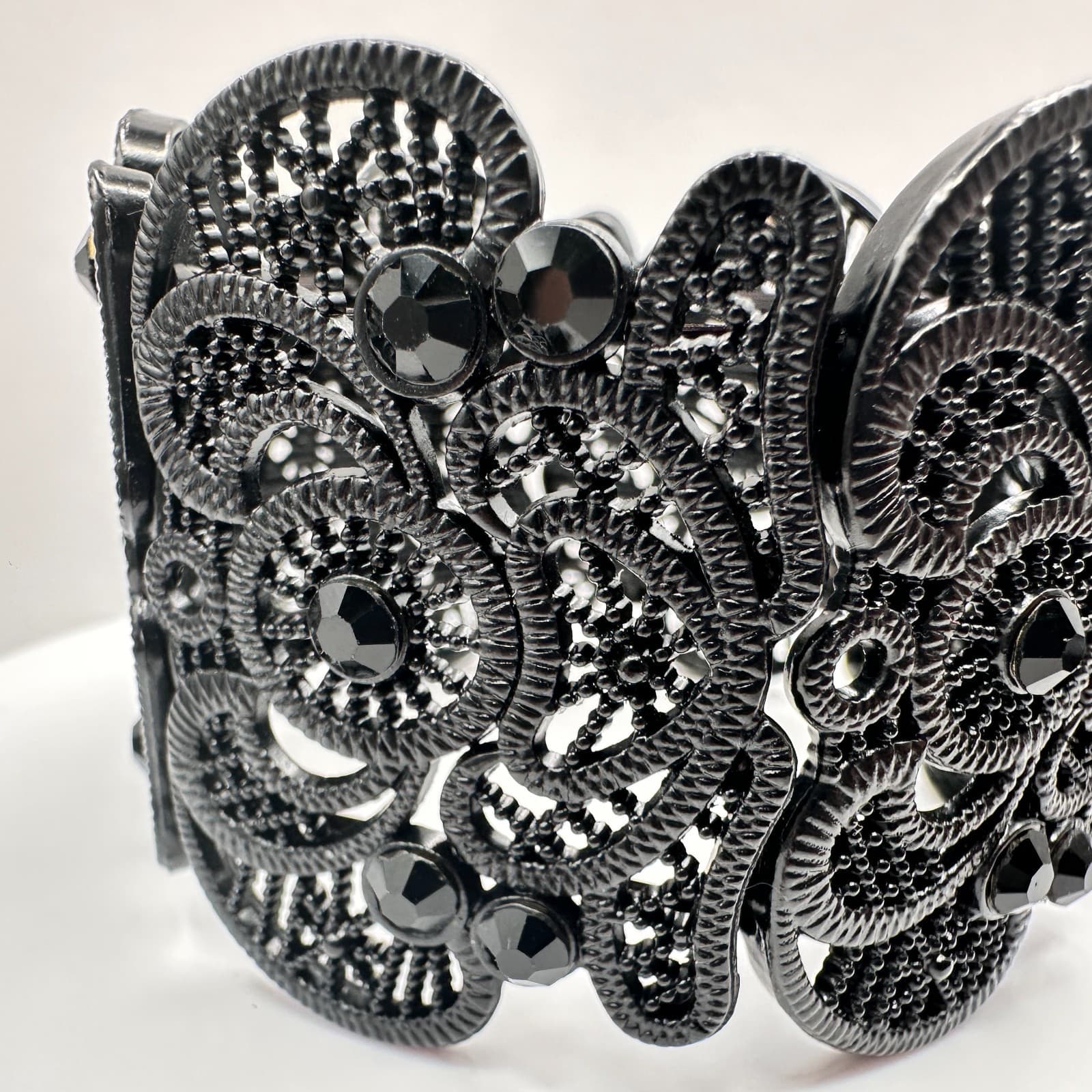 Vintage 90s Black Rhinestone Filigree Stretch Bracelet Wide Lace Gothic Jewelry - Thumbnail 4