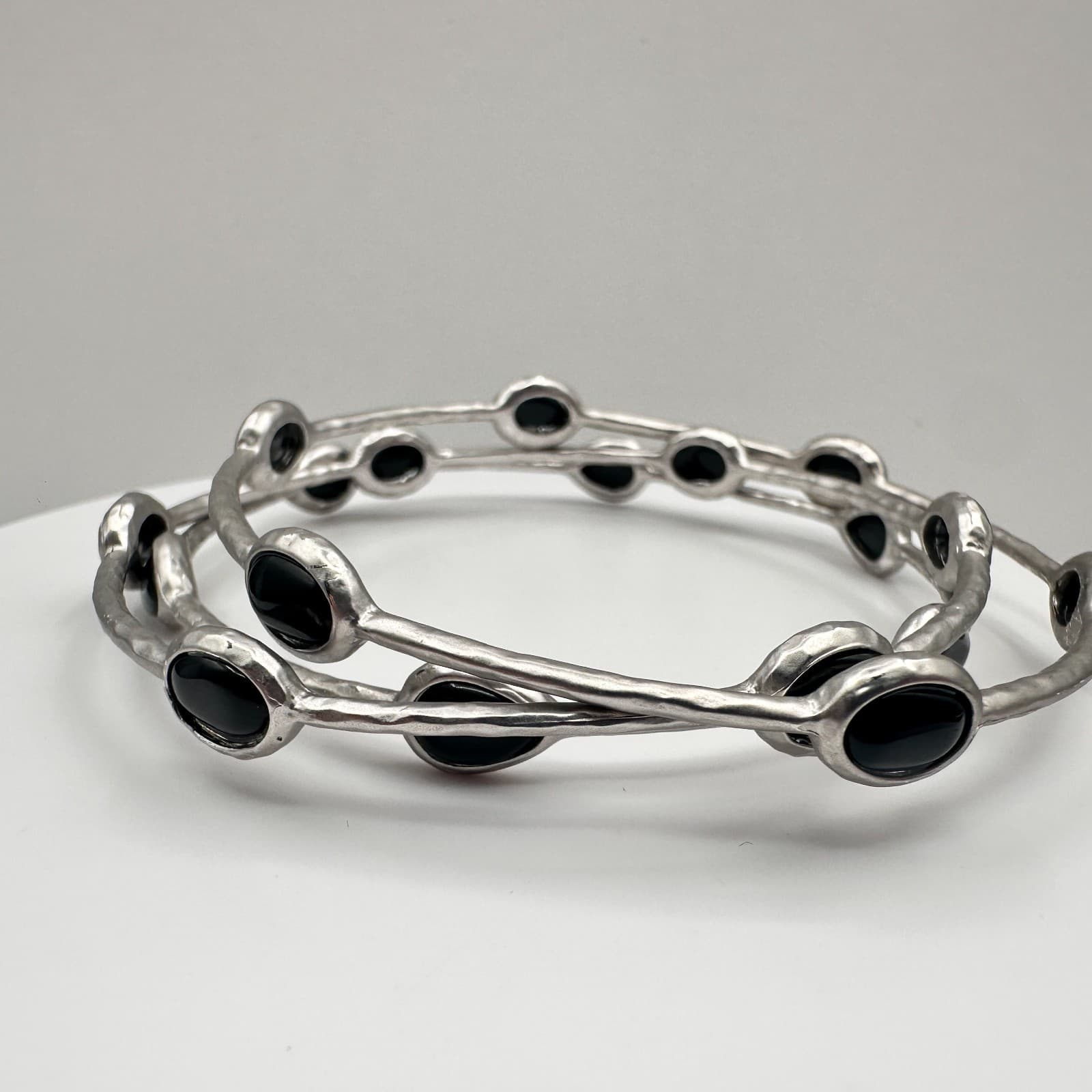 Vintage 90s Silver Tone Black Onyx Style Stone Bangle Bracelet Set Boho Jewelry - Image 1