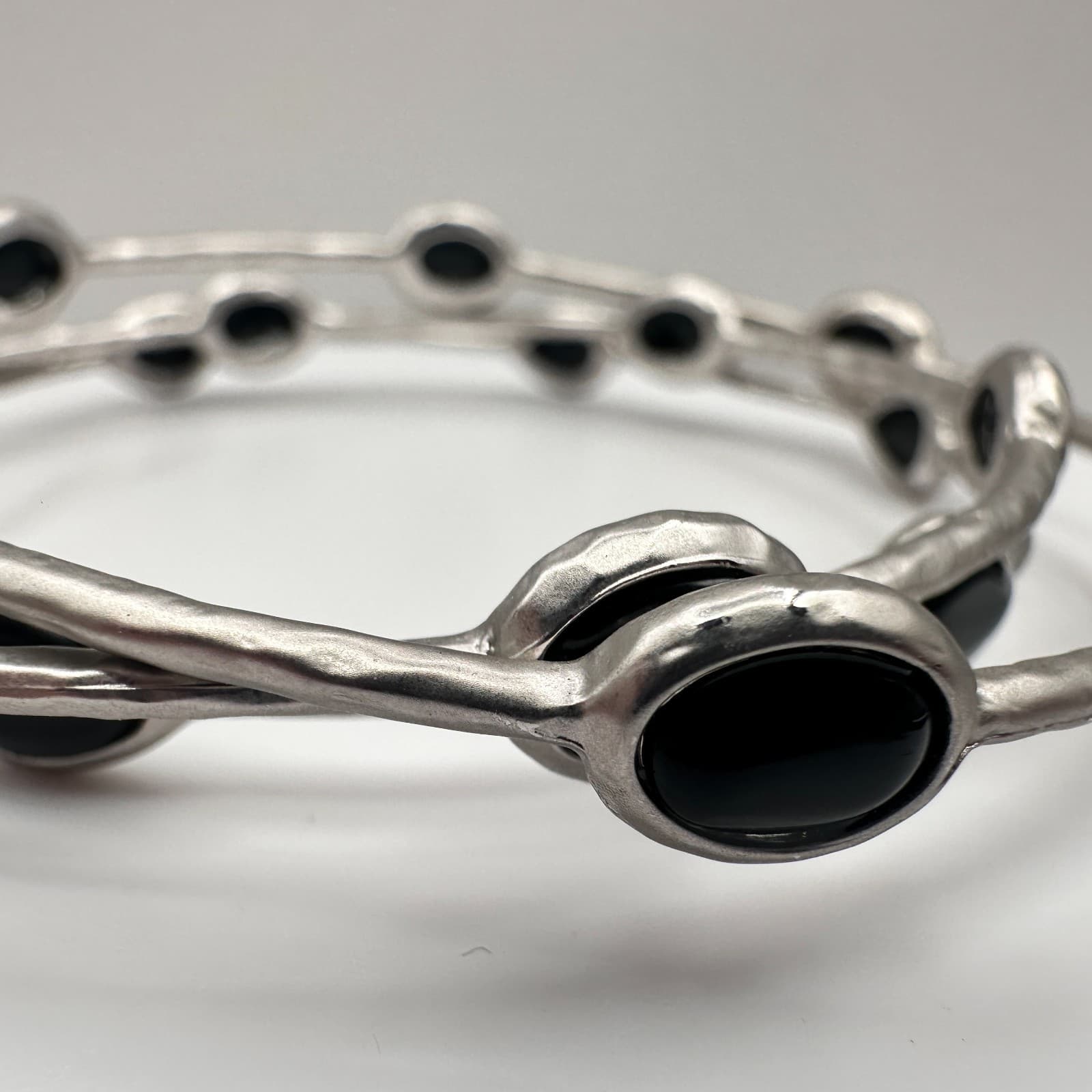 Vintage 90s Silver Tone Black Onyx Style Stone Bangle Bracelet Set Boho Jewelry - Thumbnail 4