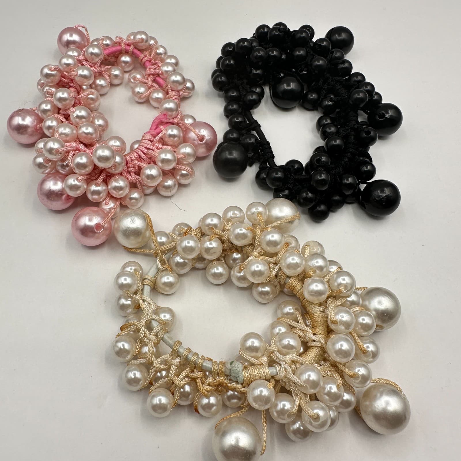 Vintage 90s Faux Pearl Cluster Stretch Bracelet Set Boho Classic Women's Jewelry - Thumbnail 2