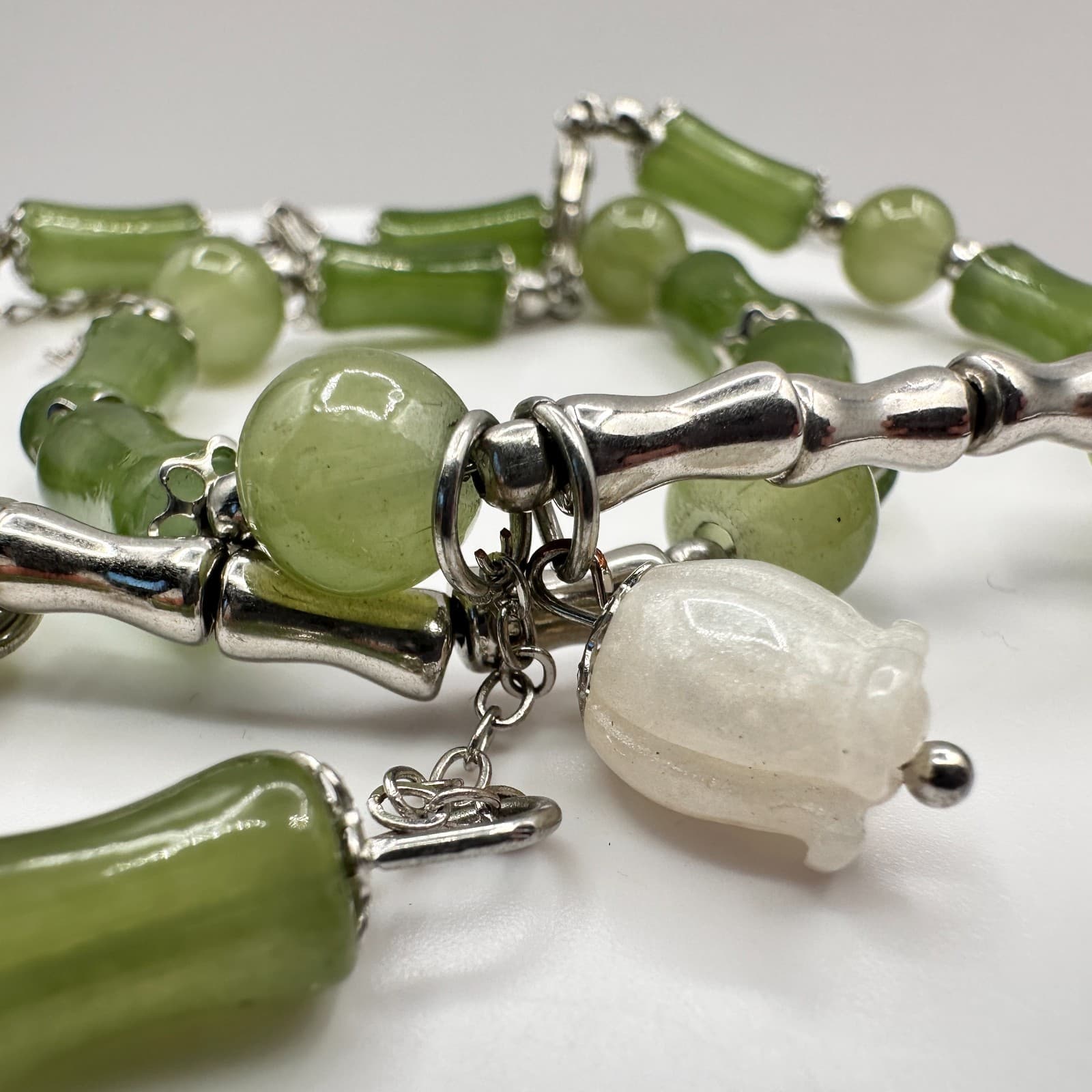 Vintage 80s Green Jade Bamboo Bracelet Chinese Style Charm Lily Valley Jewelry - Thumbnail 5