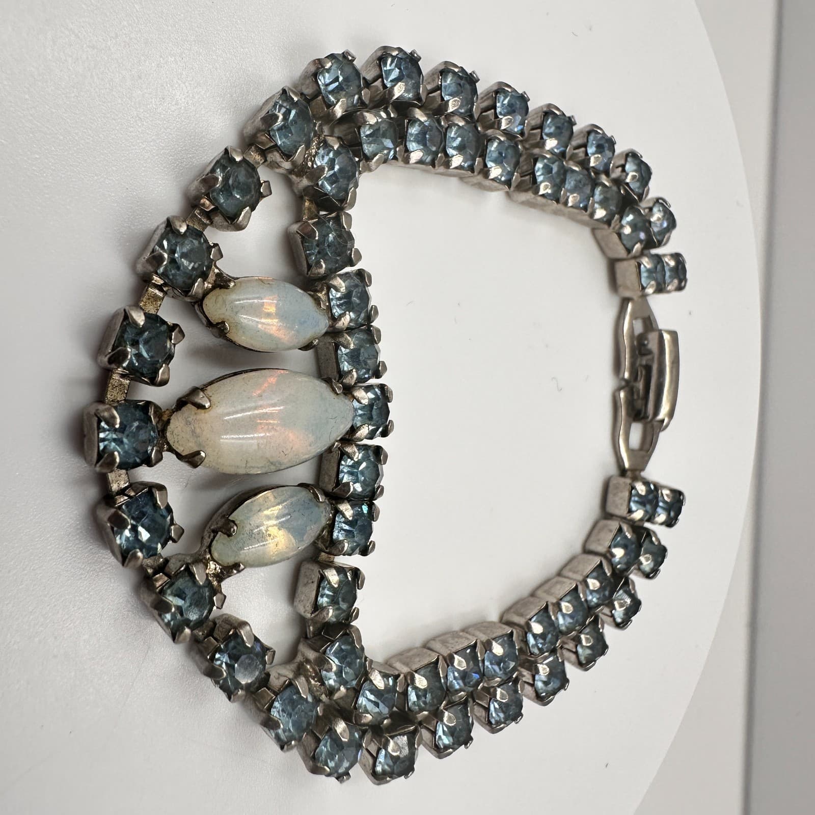 Vintage 70s Silver Tone Blue Rhinestone Moonstone Teardrop Link Bracelet Jewelry - Thumbnail 2