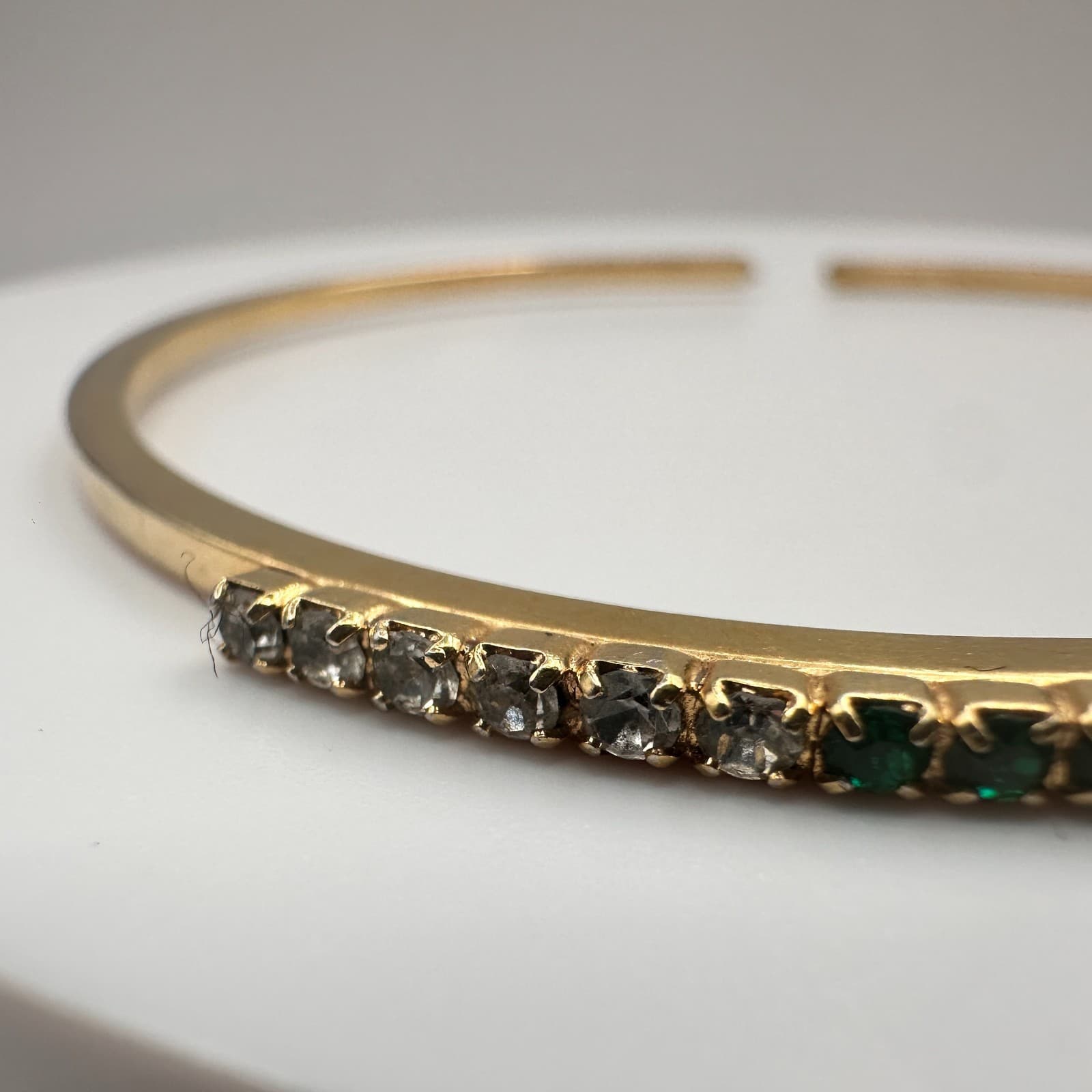 Vintage 80s Green & Clear Crystal Rhinestone Gold Tone Bangle Statement Jewelry - Thumbnail 3