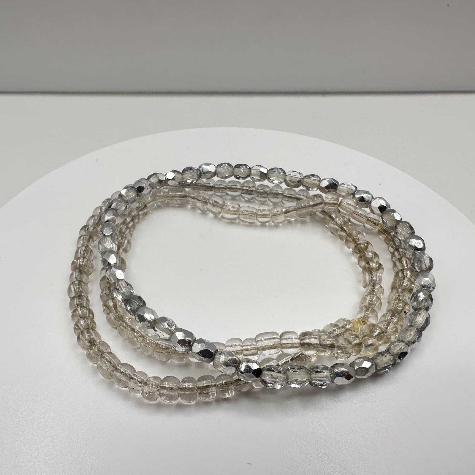 Vintage 90s Beaded Stretch Bracelet Set Silver Clear Glass Boho Fashion Jewelry - Thumbnail 6