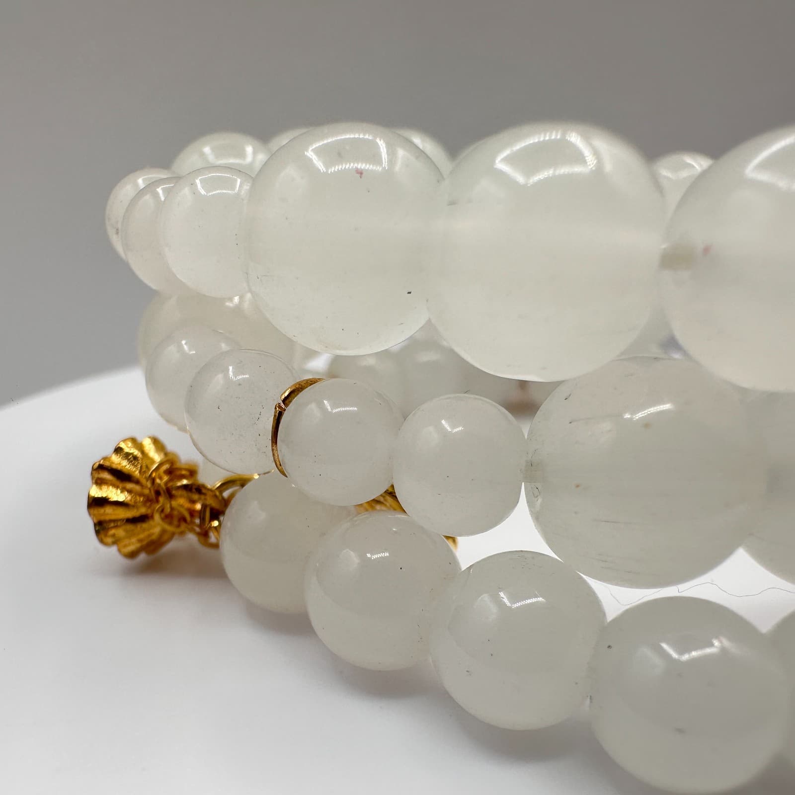 Vintage 80s Jade Beaded Stretch Bracelet Cosmic Gateway Energy Jewelry - Thumbnail 2