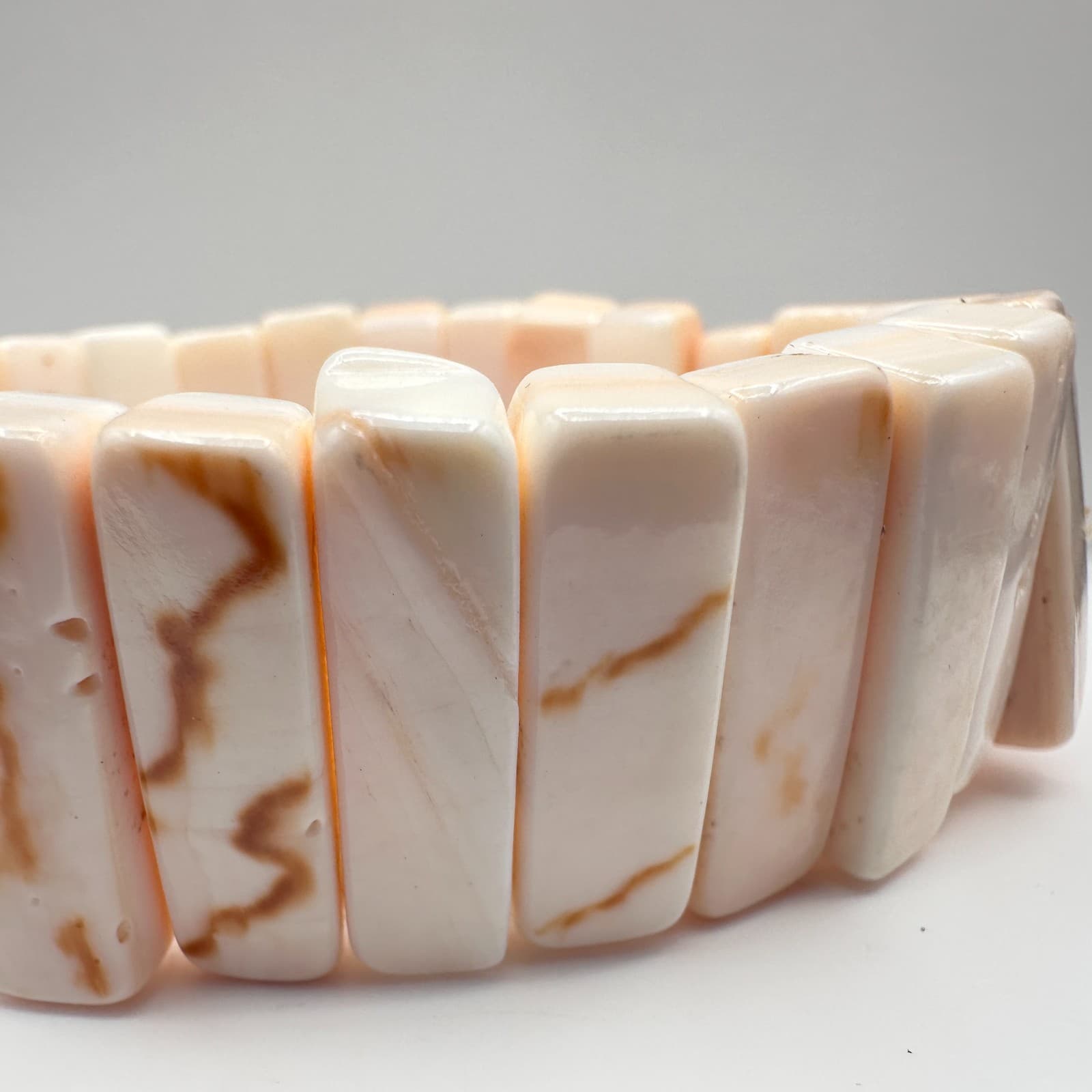 Vintage 90s Boho Cream Shell Stretch Bracelet Natural Stone Inlay Beach Style - Thumbnail 4