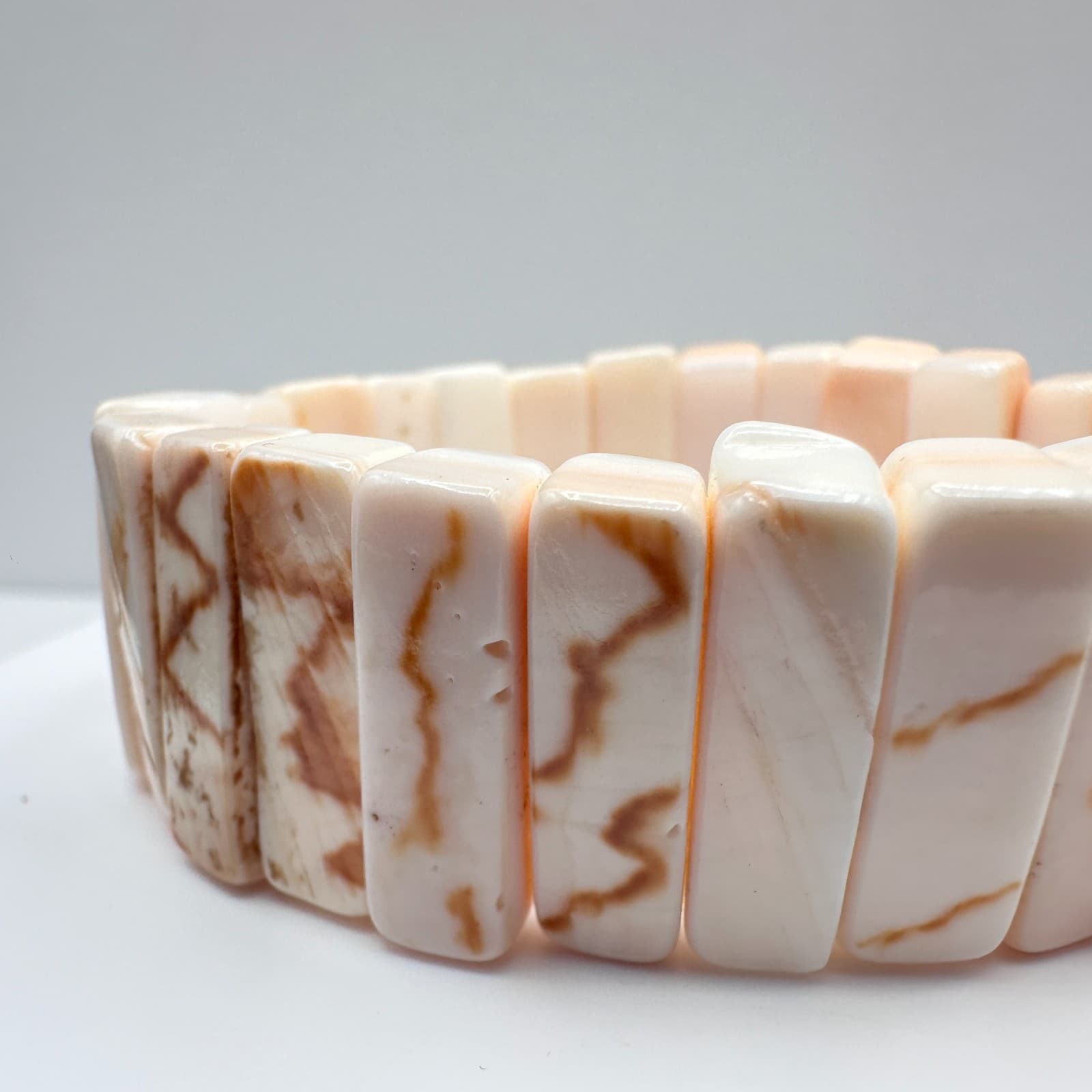 Vintage 90s Boho Cream Shell Stretch Bracelet Natural Stone Inlay Beach Style - Thumbnail 3