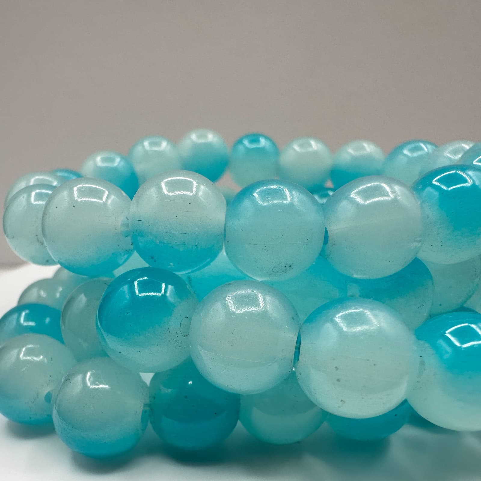 Vintage 90s Blue Aqua Quartz Glass Bead Stretch Bracelet Boho Stackable Fashion - Thumbnail 2