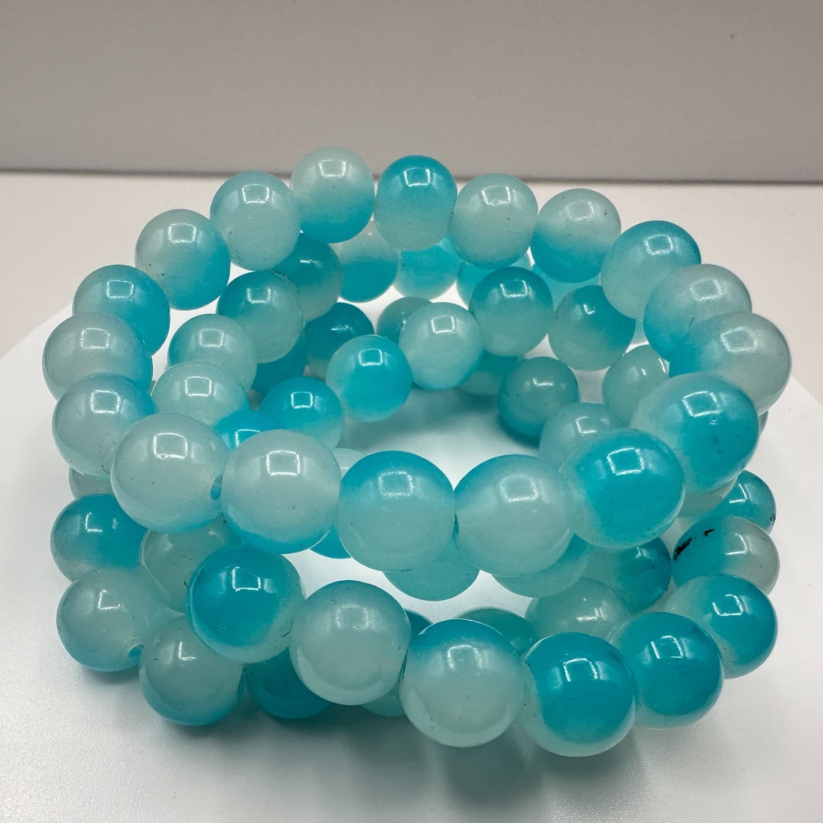 Vintage 90s Blue Aqua Quartz Glass Bead Stretch Bracelet Boho Stackable Fashion - Thumbnail 4