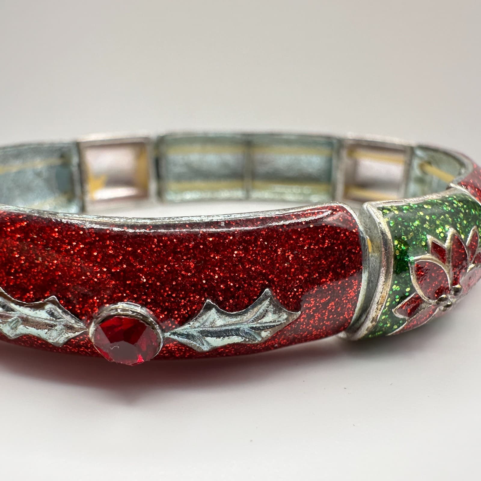 Vintage 90s Christmas Poinsettia Stretch Bracelet Red Green Glitter Enamel - Thumbnail 4