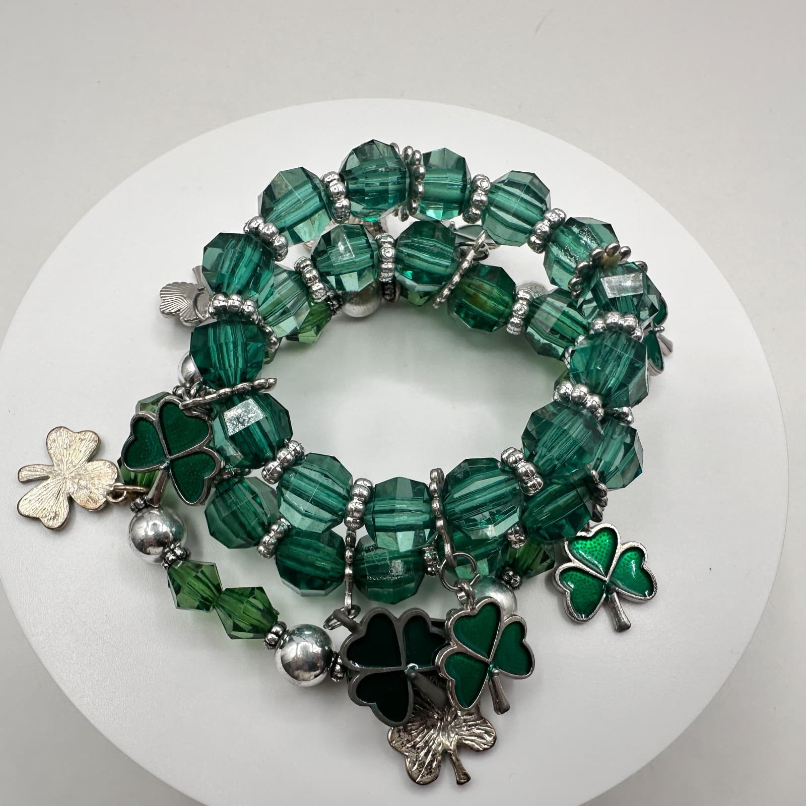 VTG 90s St Patrick's Day Green Glass Bead Shamrock Charm Stretch Bracelet Set - Thumbnail 5