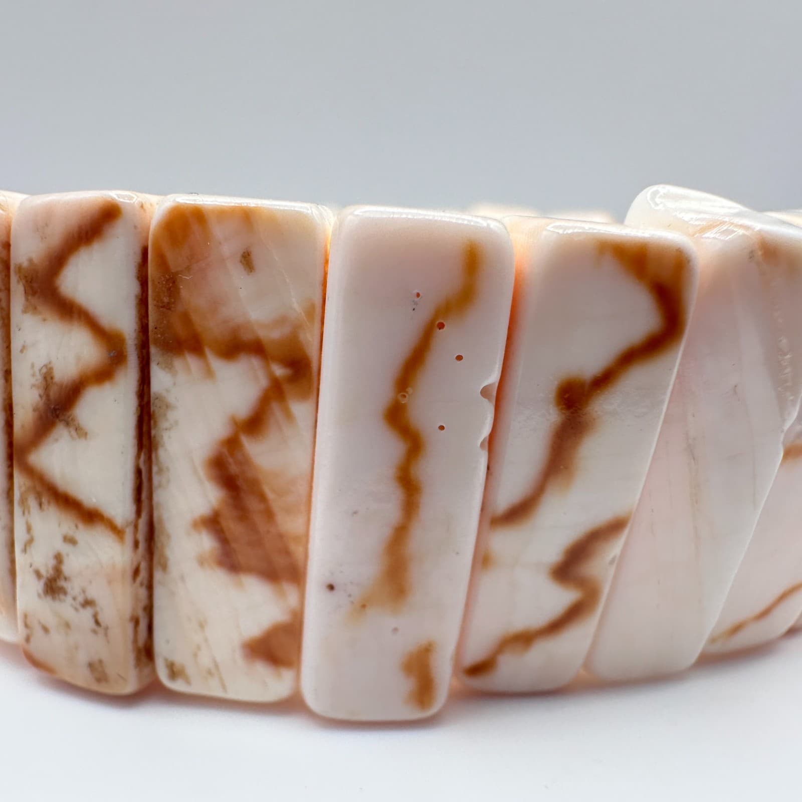 Vintage 90s Boho Cream Shell Stretch Bracelet Natural Stone Inlay Beach Style - Thumbnail 7